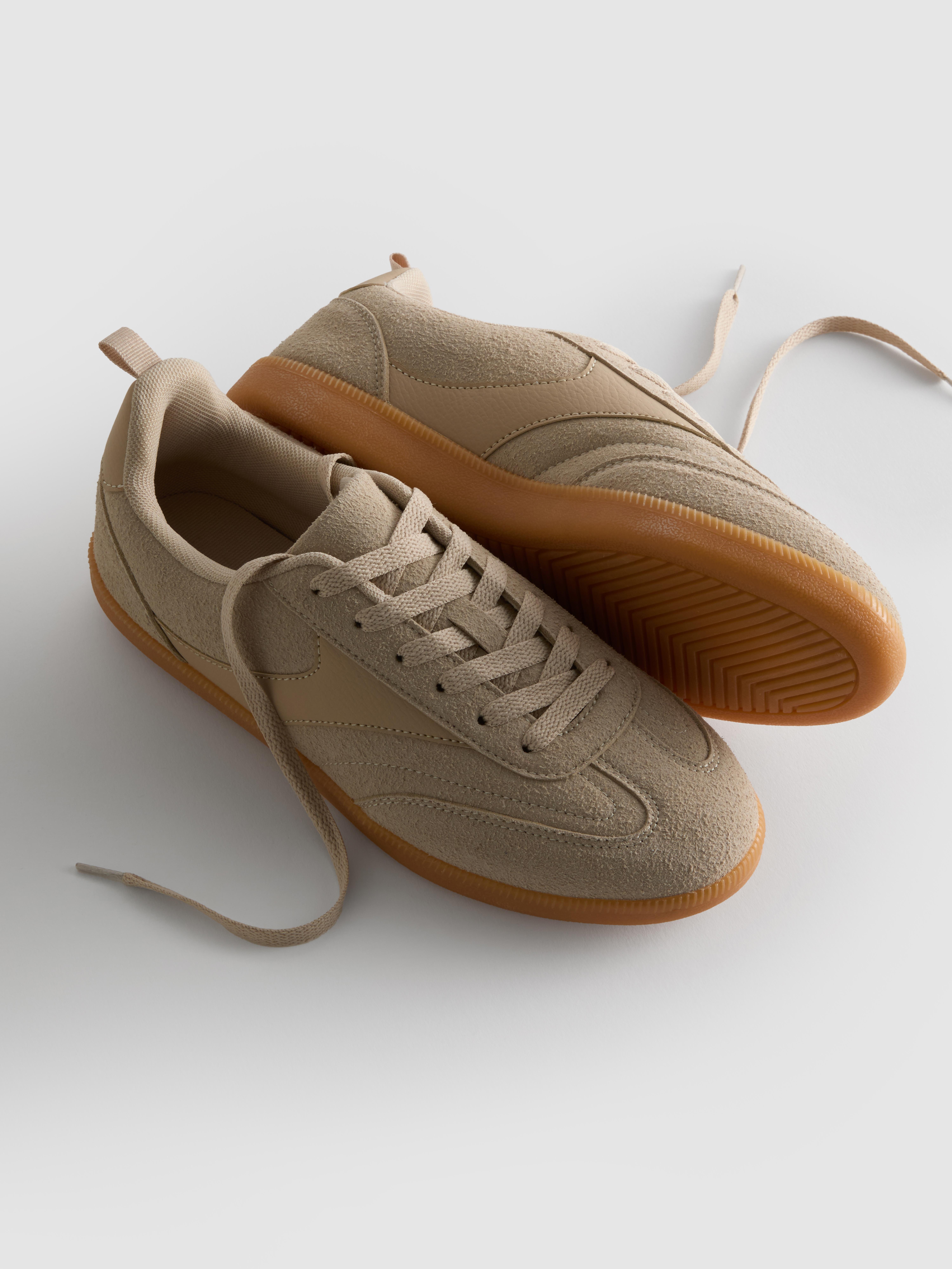 Women's Sand Faux Suede Gum Sole Low Top Sneakers
