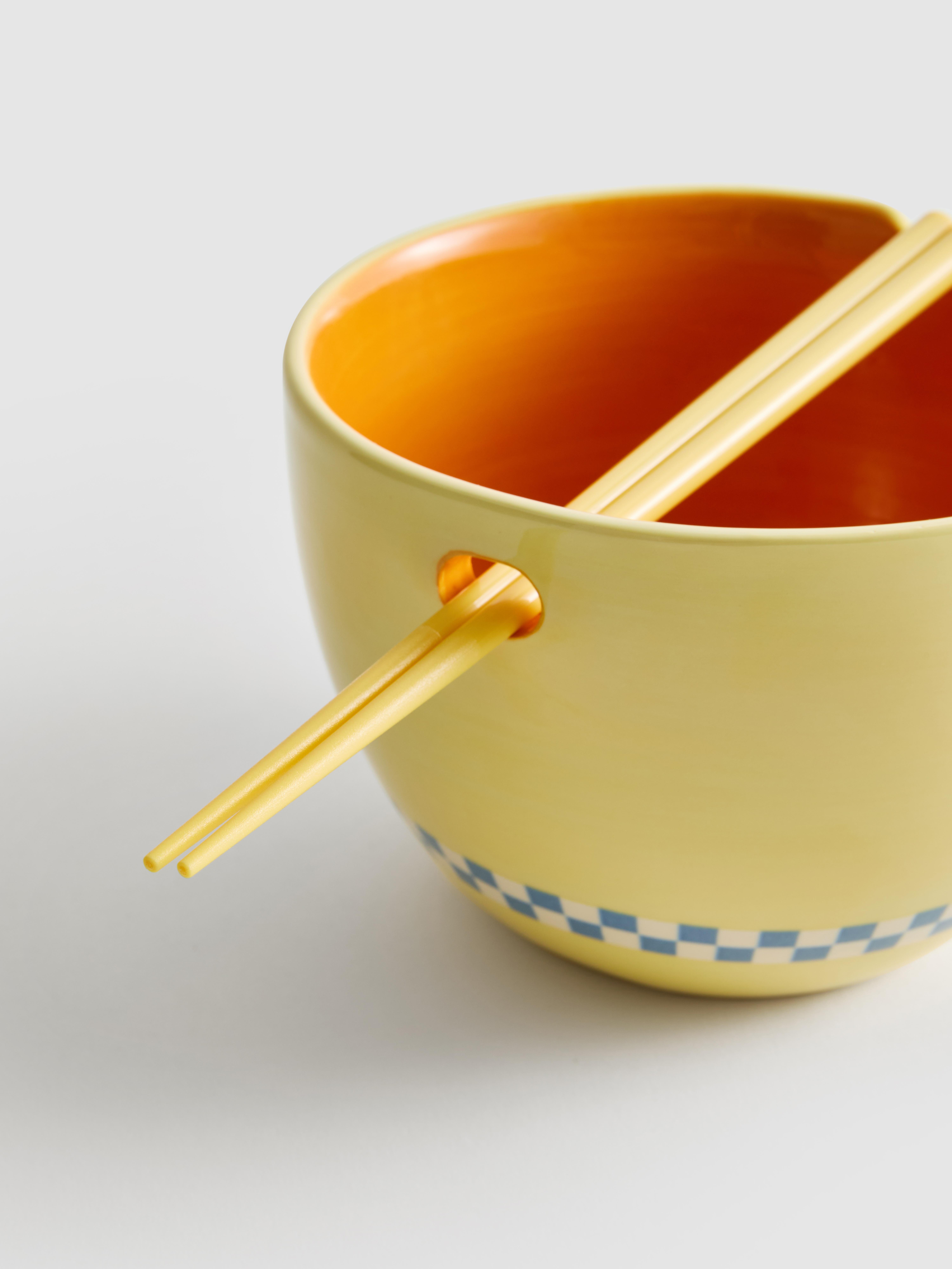 „Noodle-icious“ Set mit Nudelschüssel und Essstäbchen