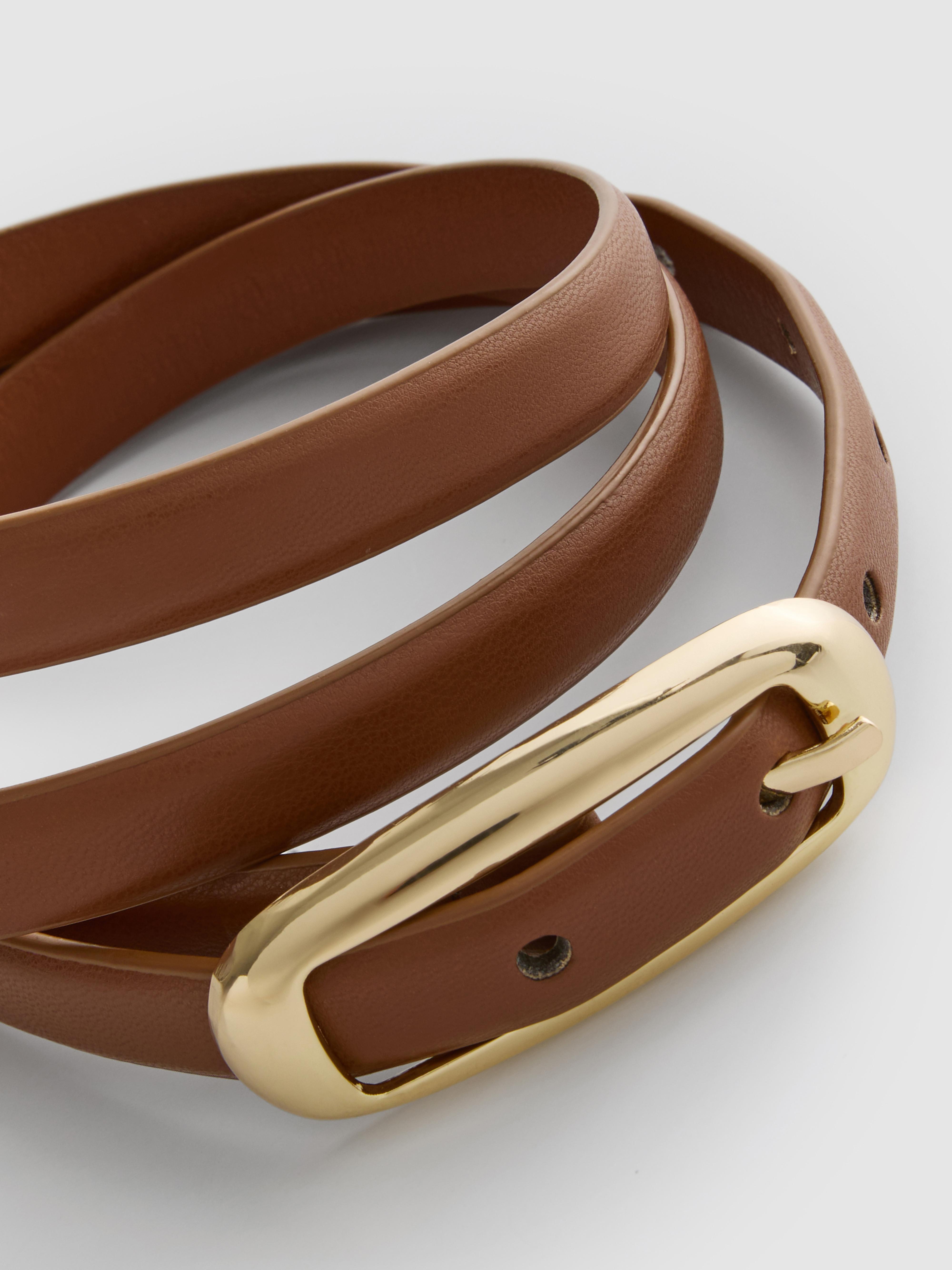 Cinto fino c/ fivela grande