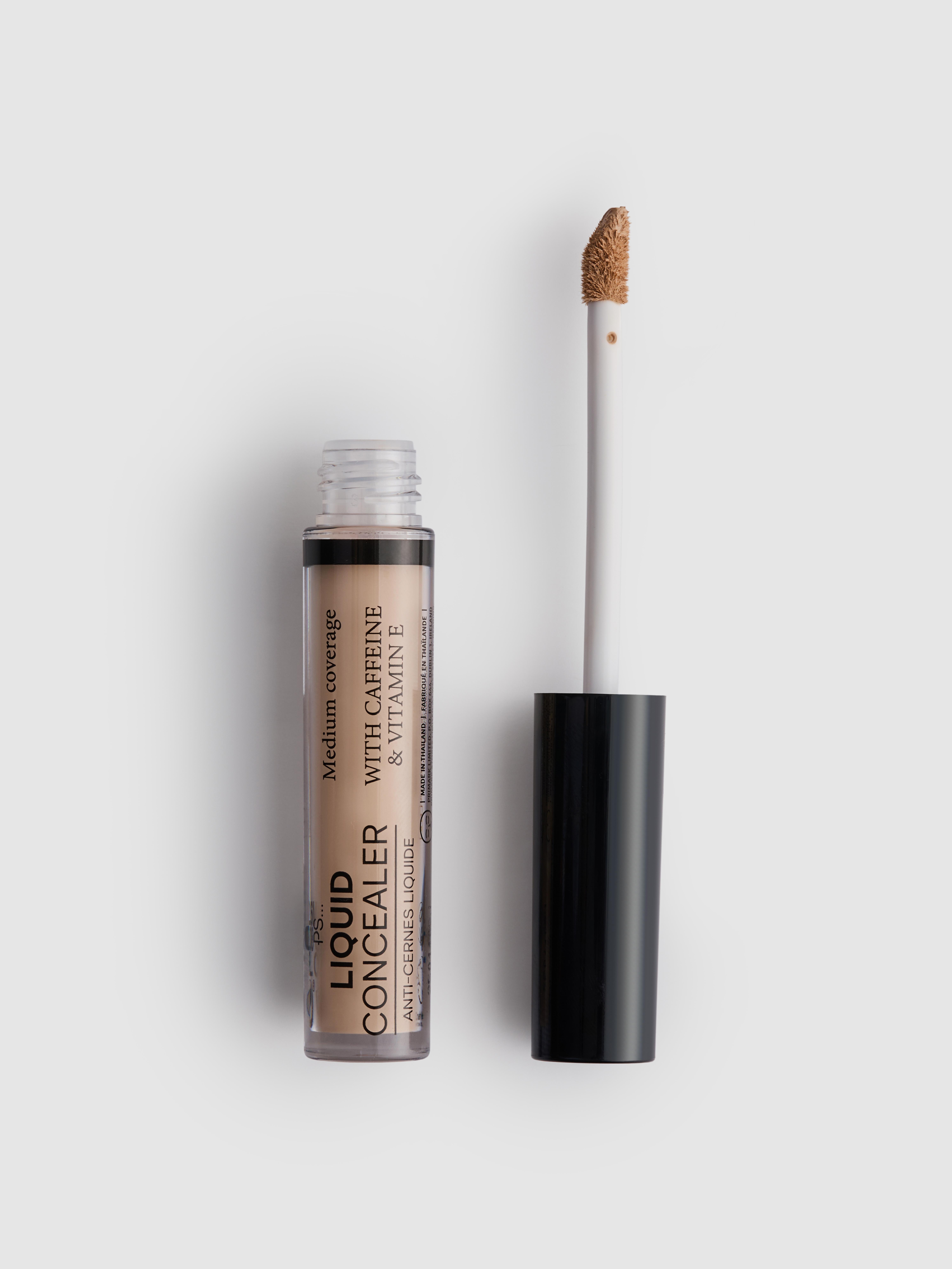 Korektor w płynie PS...