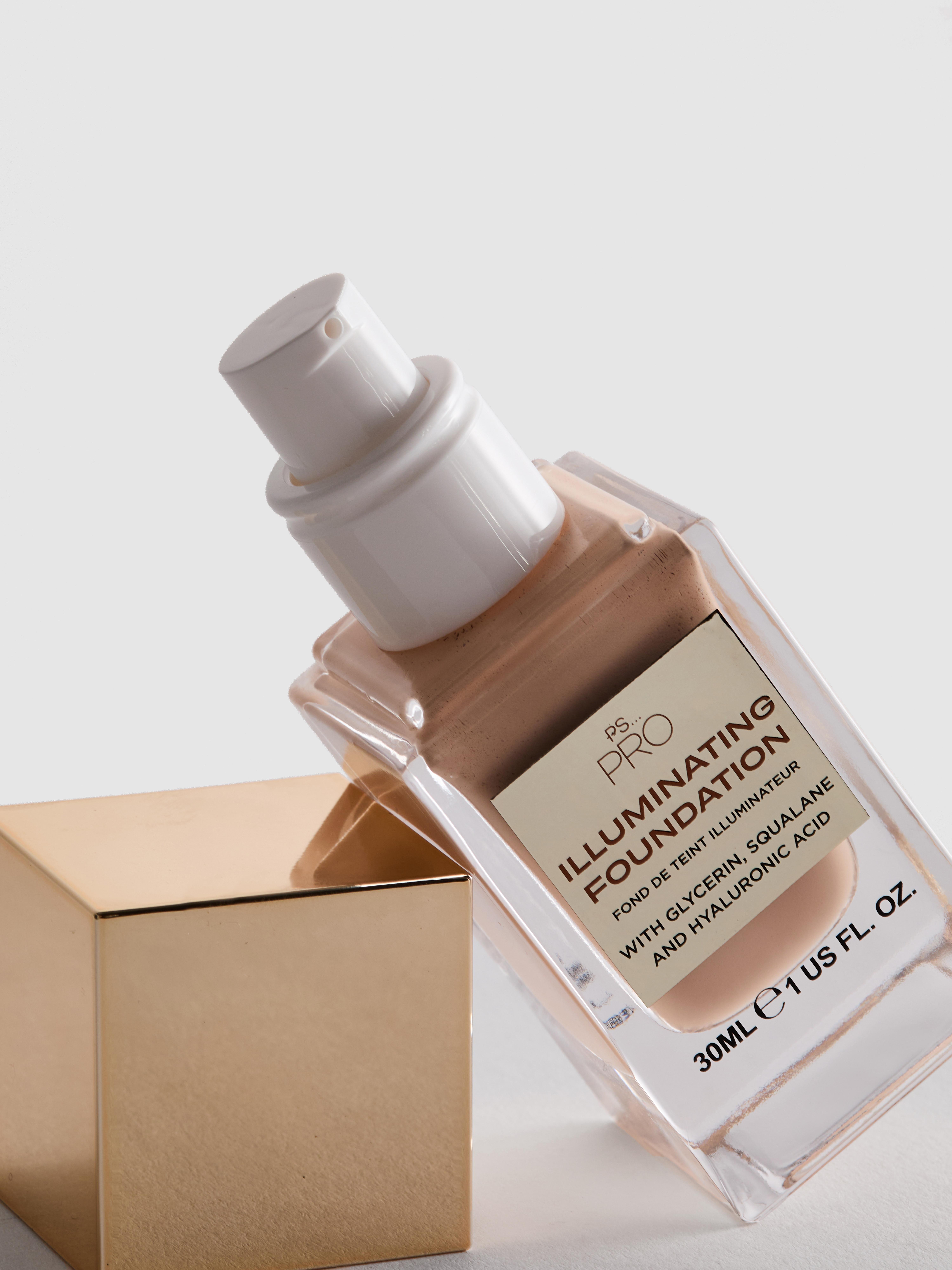 PS... Pro Illuminating Foundation