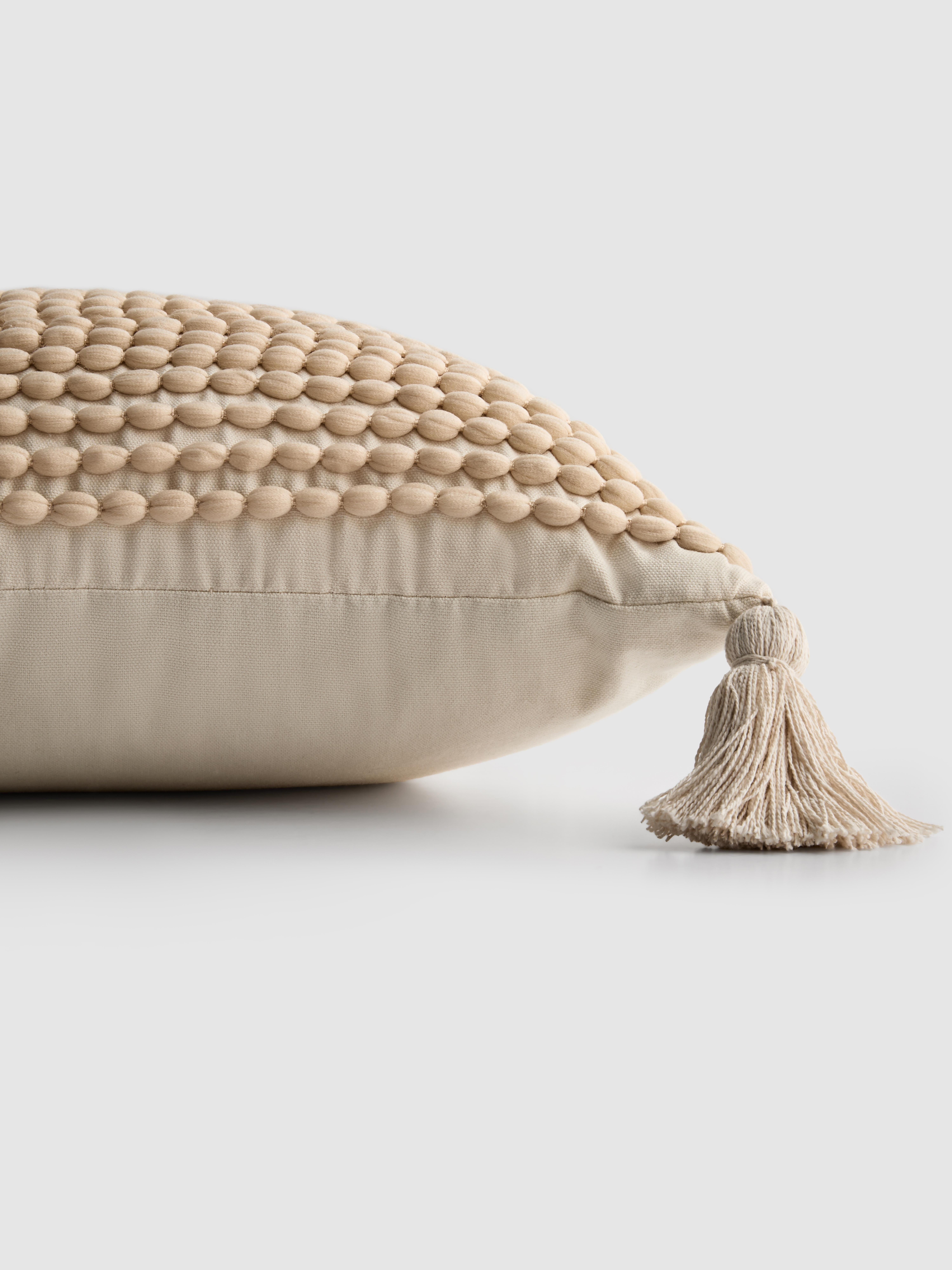 Vierkant sierkussen met bobbels