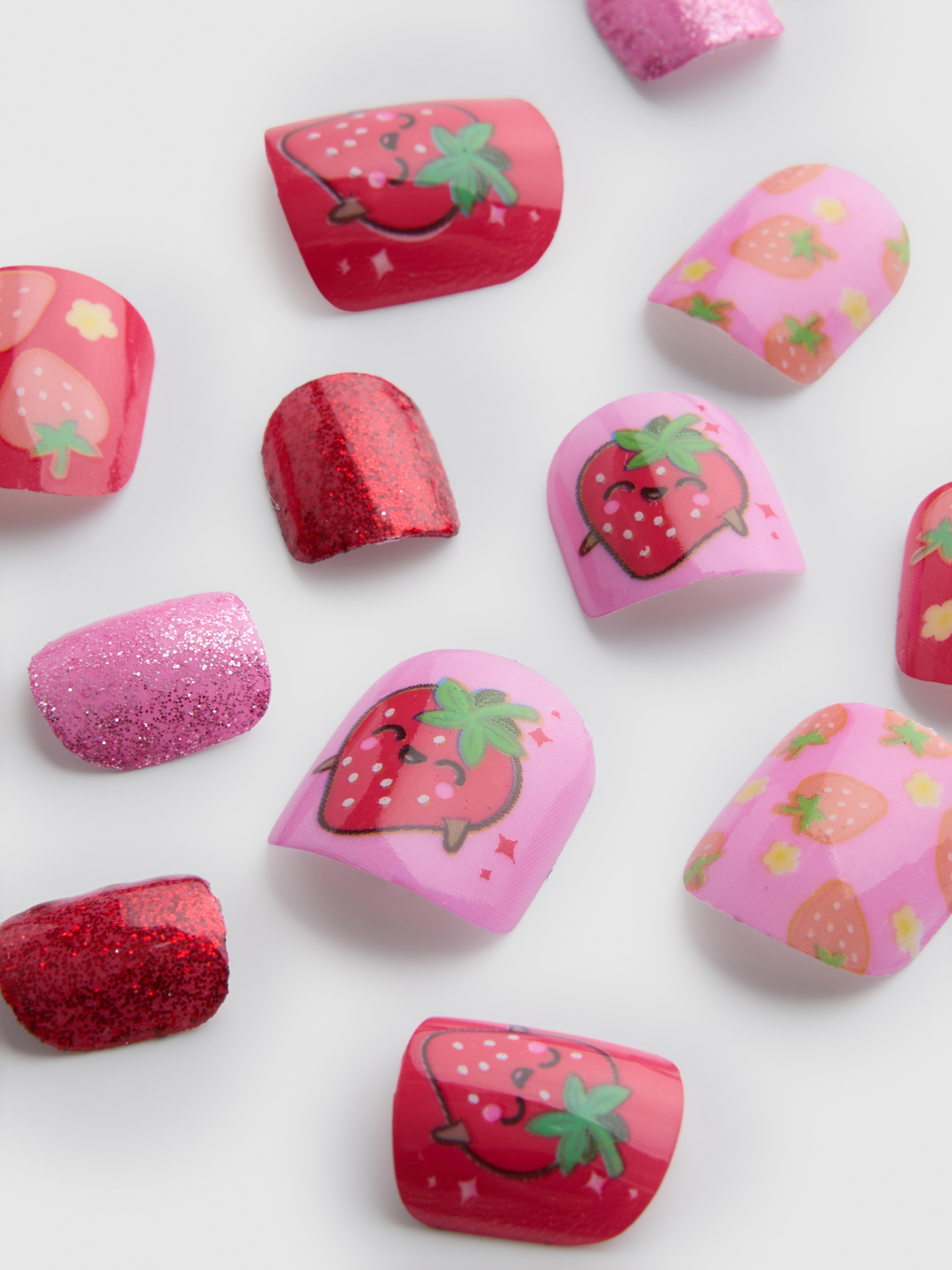 PS... Mini Fruit Press On False Nails
