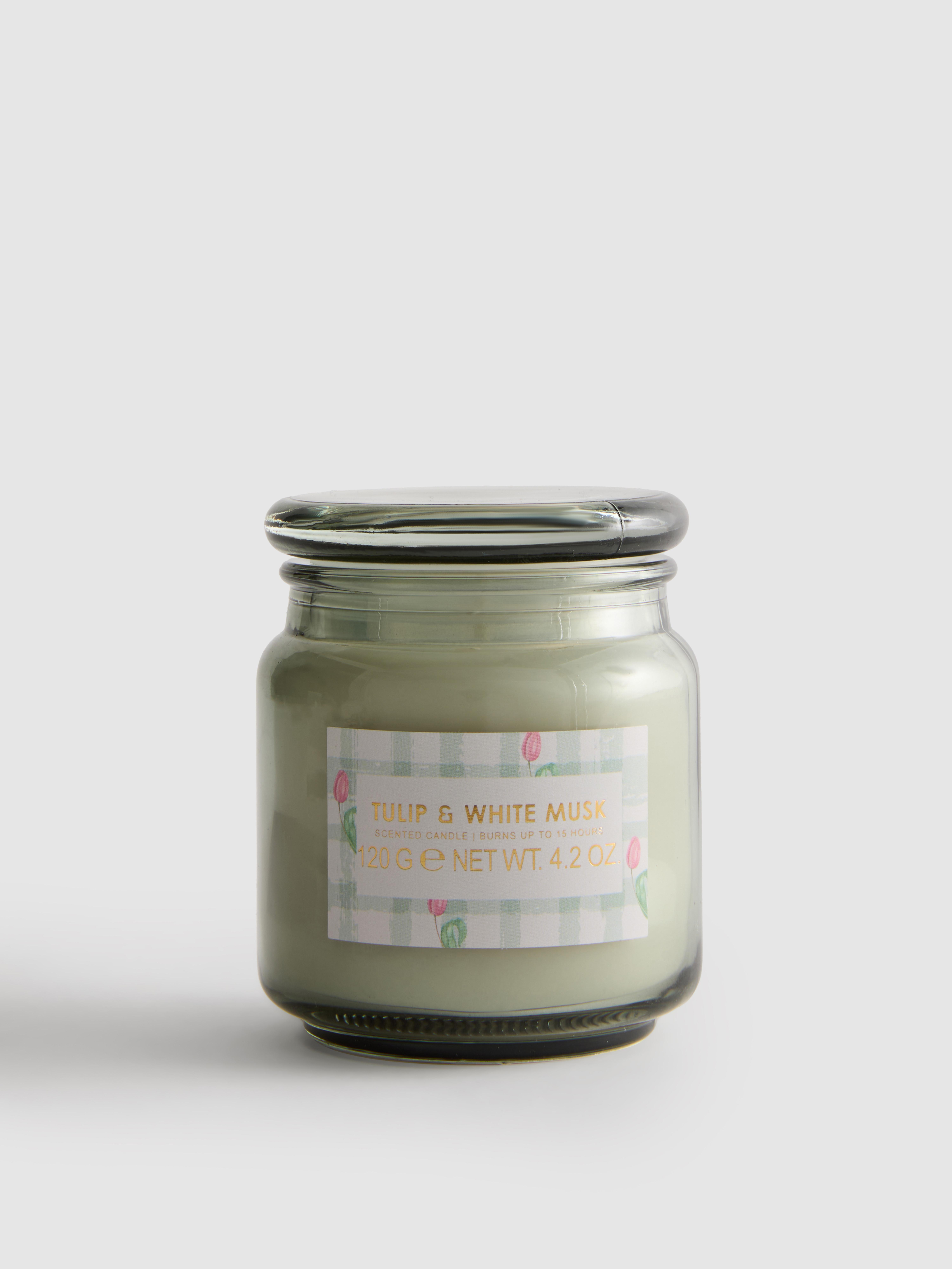 Geurkaars in pot met deksel