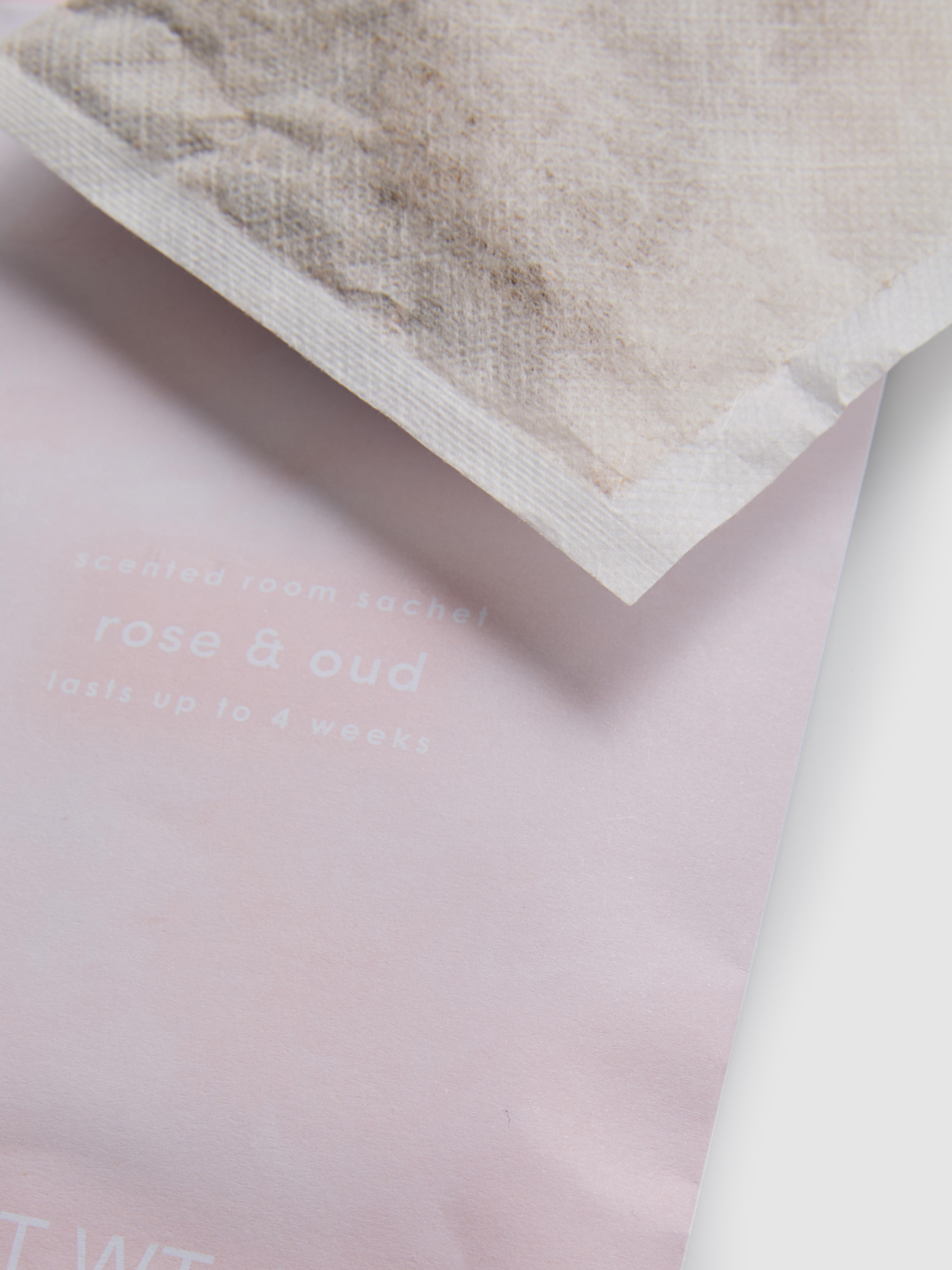 Light Pink Scented Room Sachet