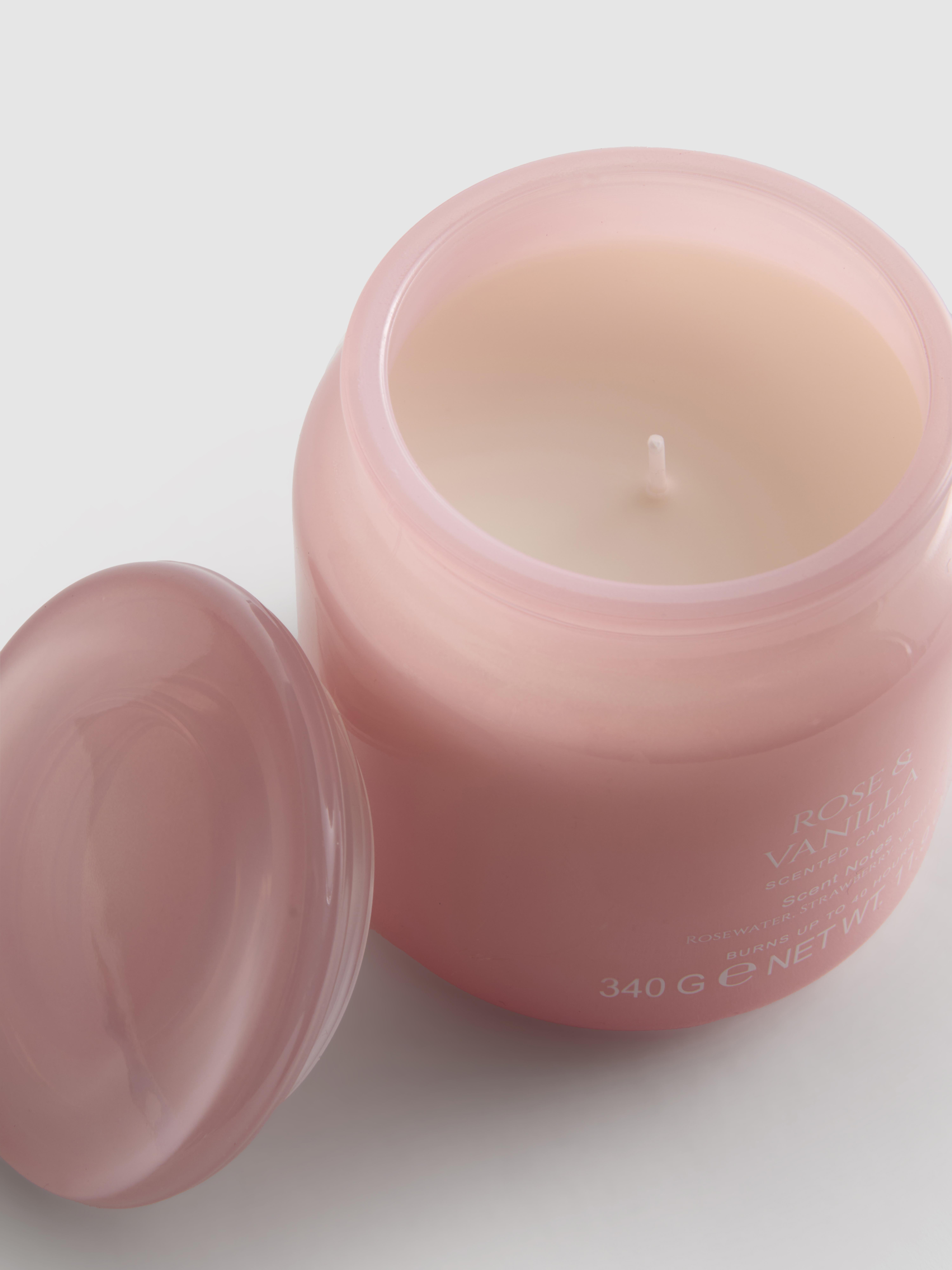 Light Pink Scented Candle In Lidded J