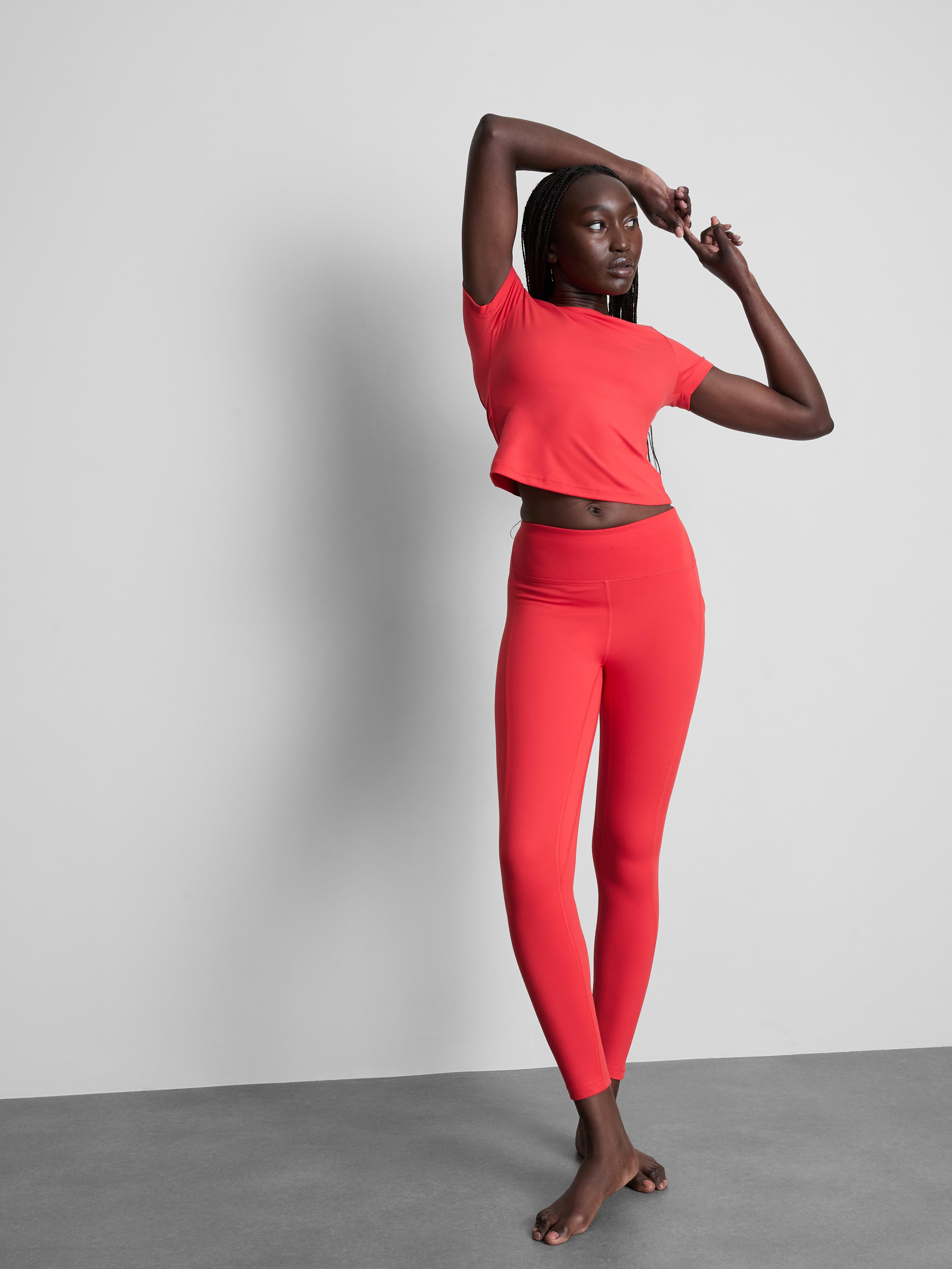 Women's Red Rita Ora Scoop-Back Performance Tee