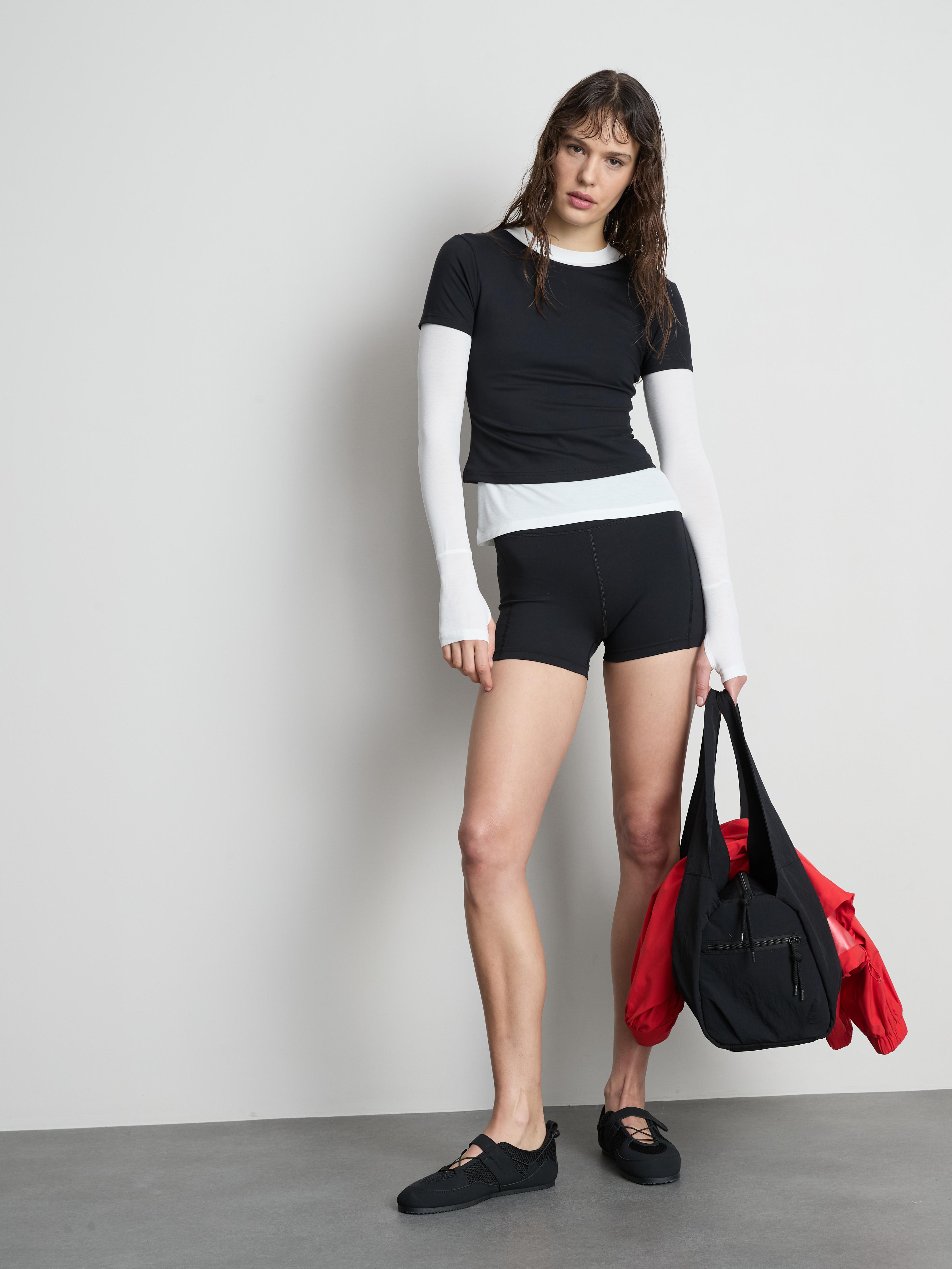 Women's Black Rita Ora Scoop-Back Performance Tee