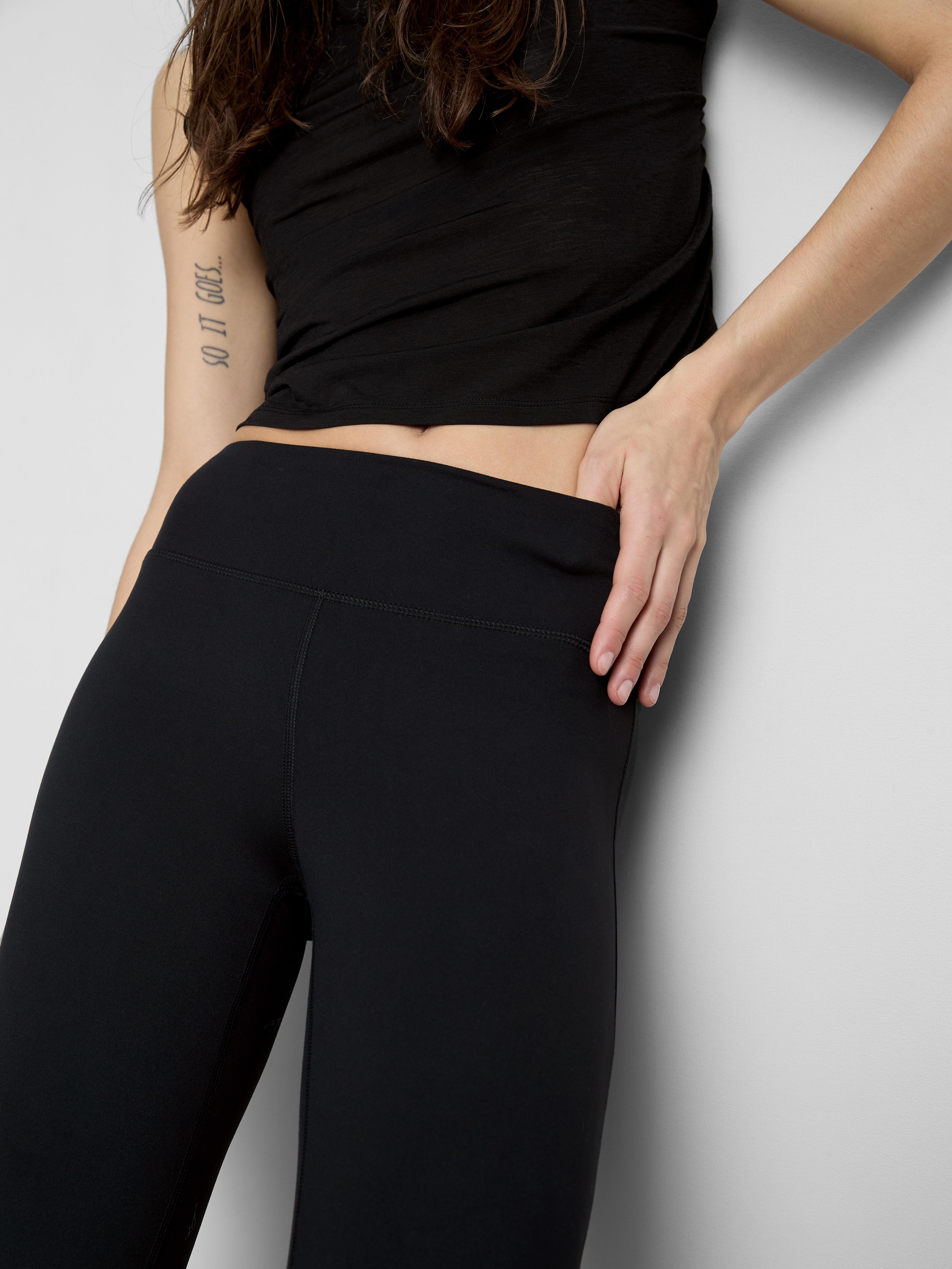 Women's Black Rita Ora Active Flare Leggings
