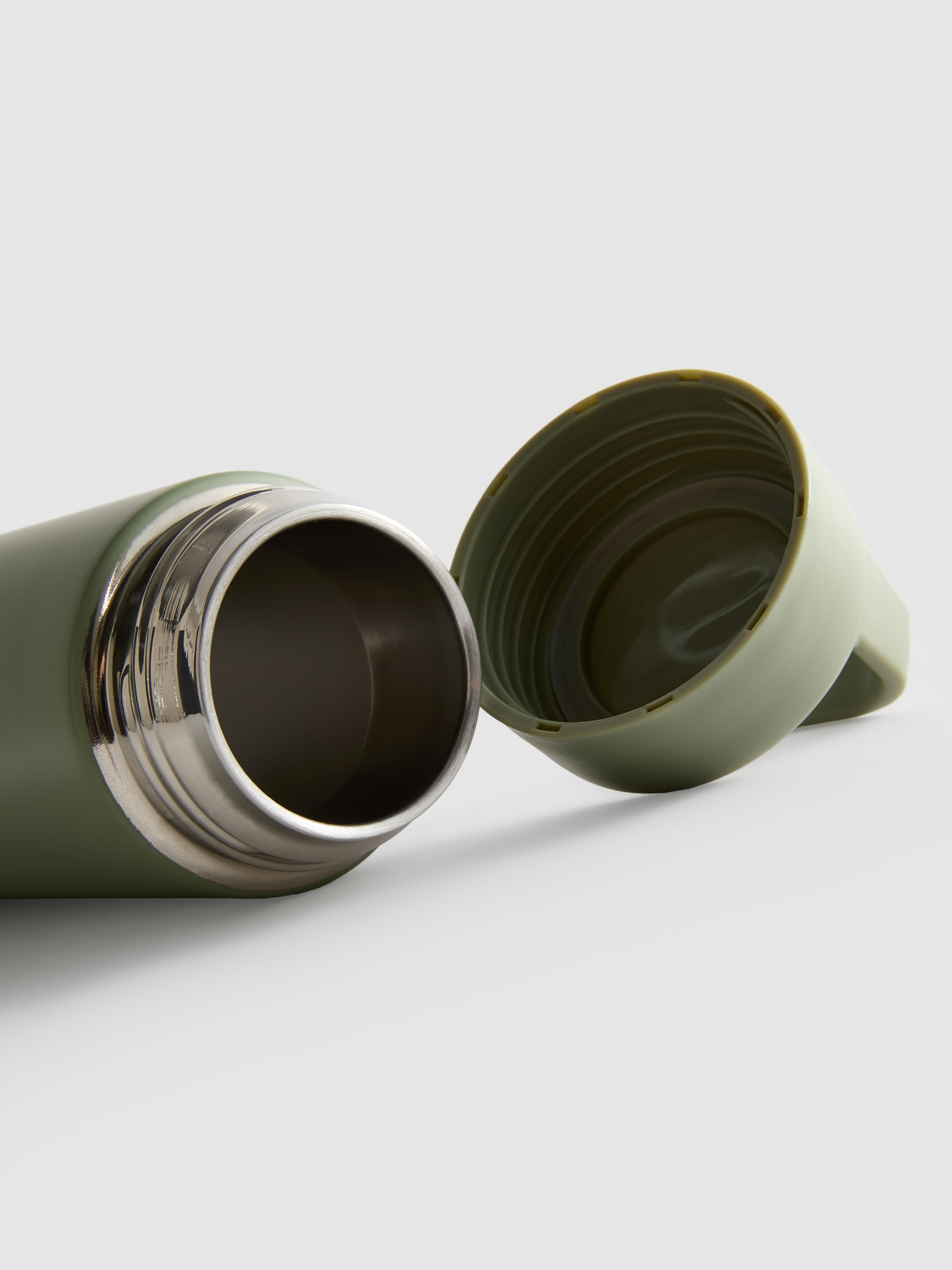 Fľaša na vodu s rúčkou