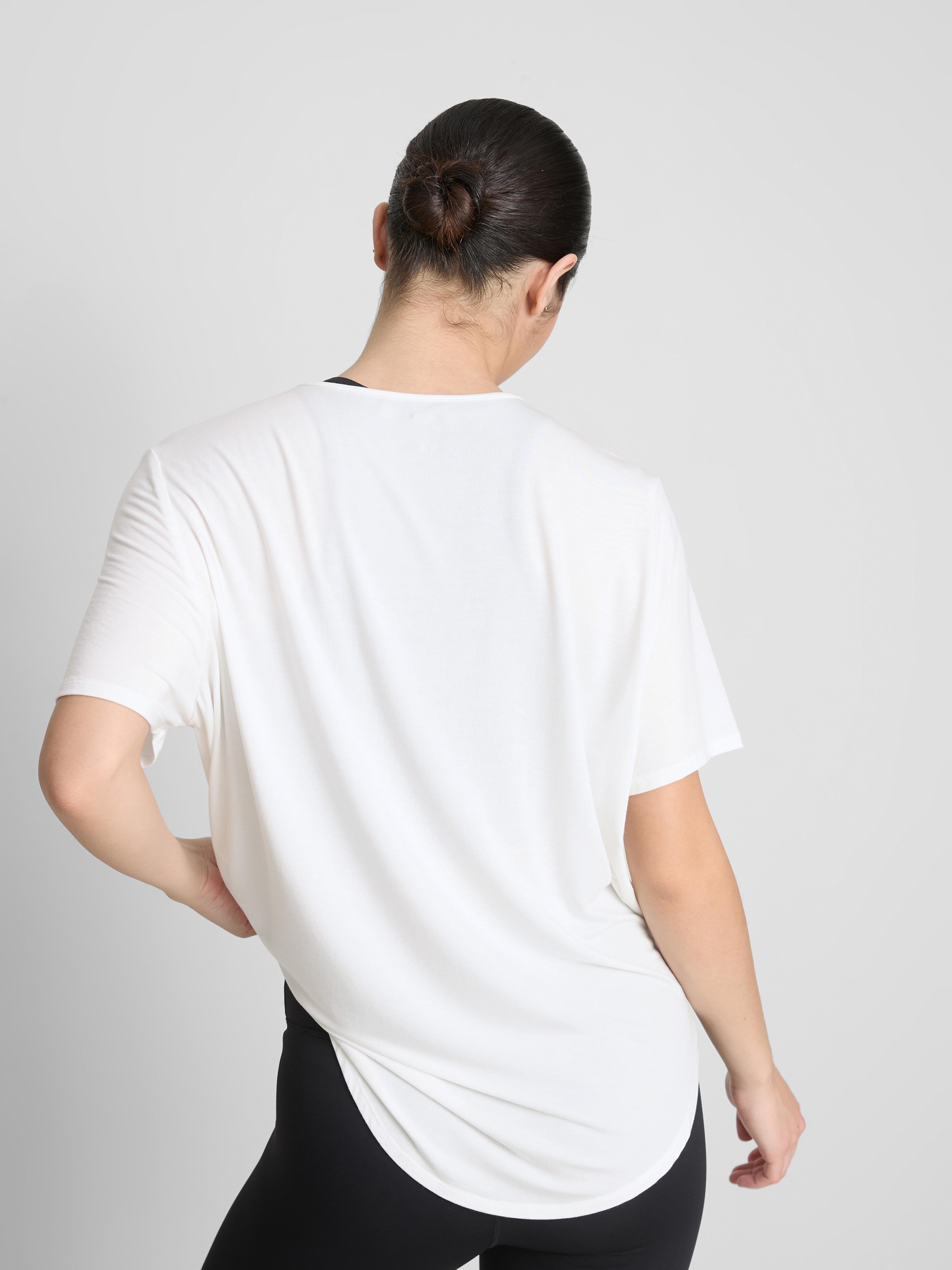 Women's Ivory Curved Hem Active Tee