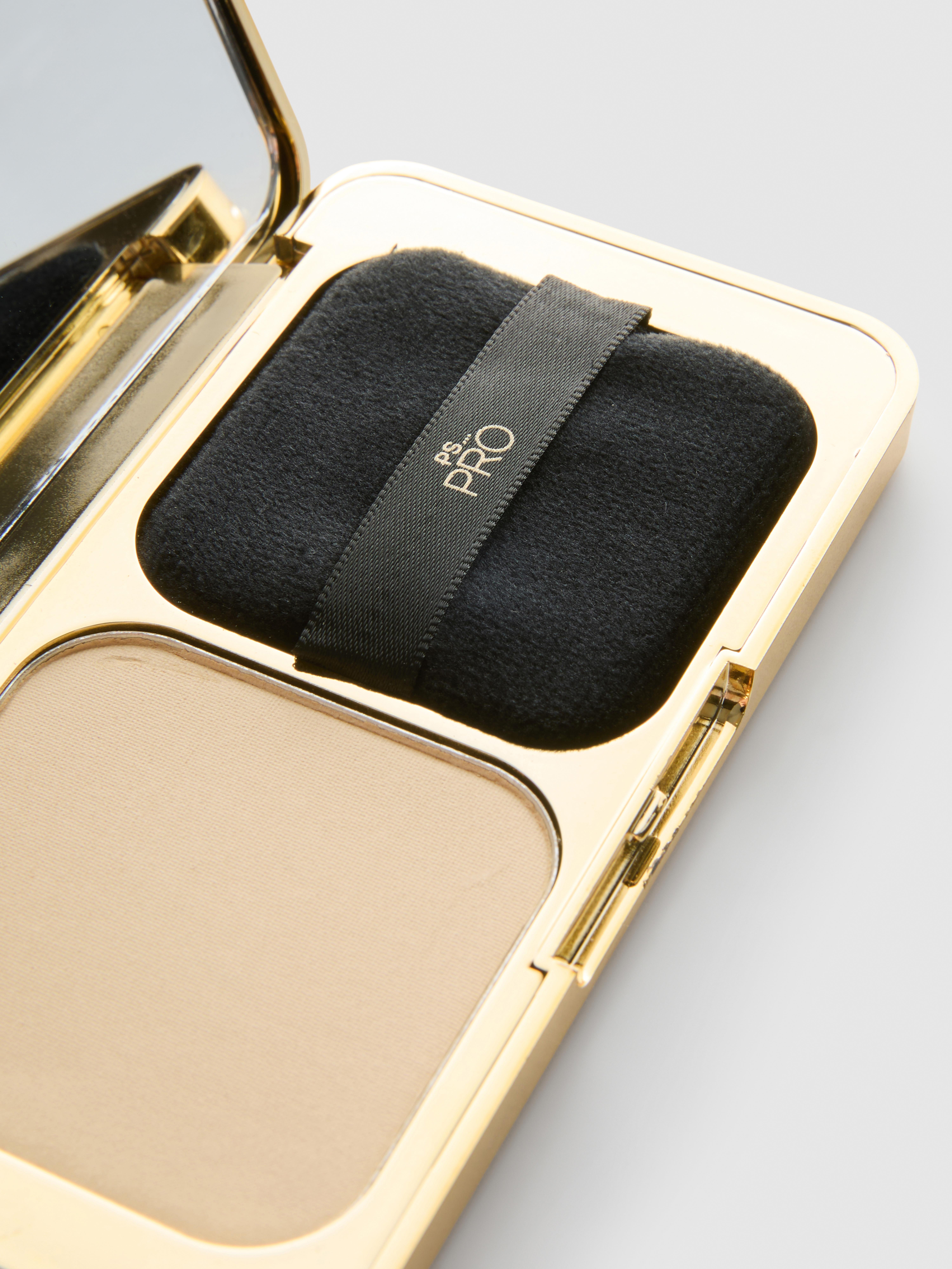 Kompaktní pudr na obličej PS… Pro