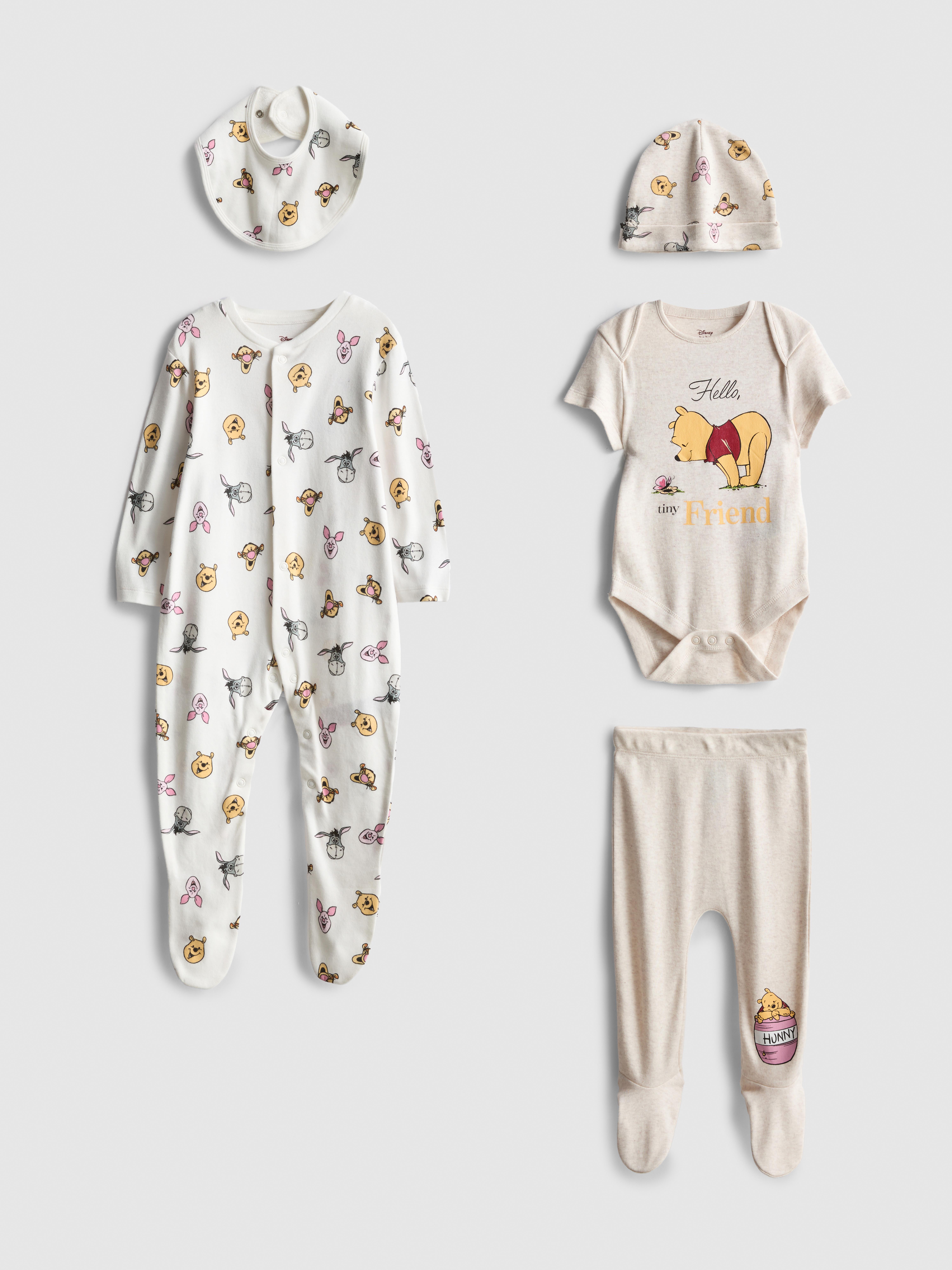 0-9mths | 5-Piece Disney’s Winnie the Pooh Newborn Starter Set