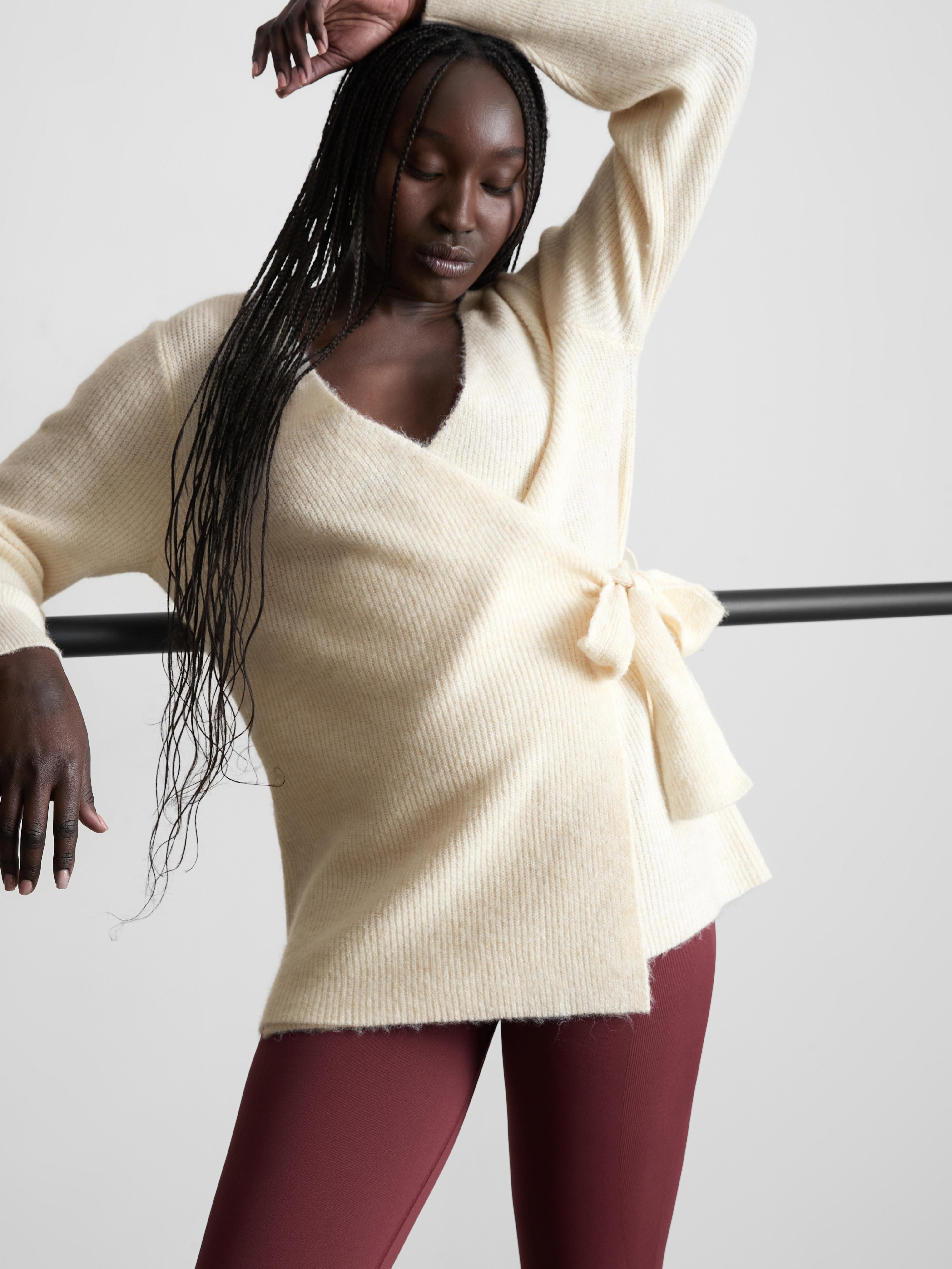 Women's Ivory Rita Ora Knitted Wrap Cardigan