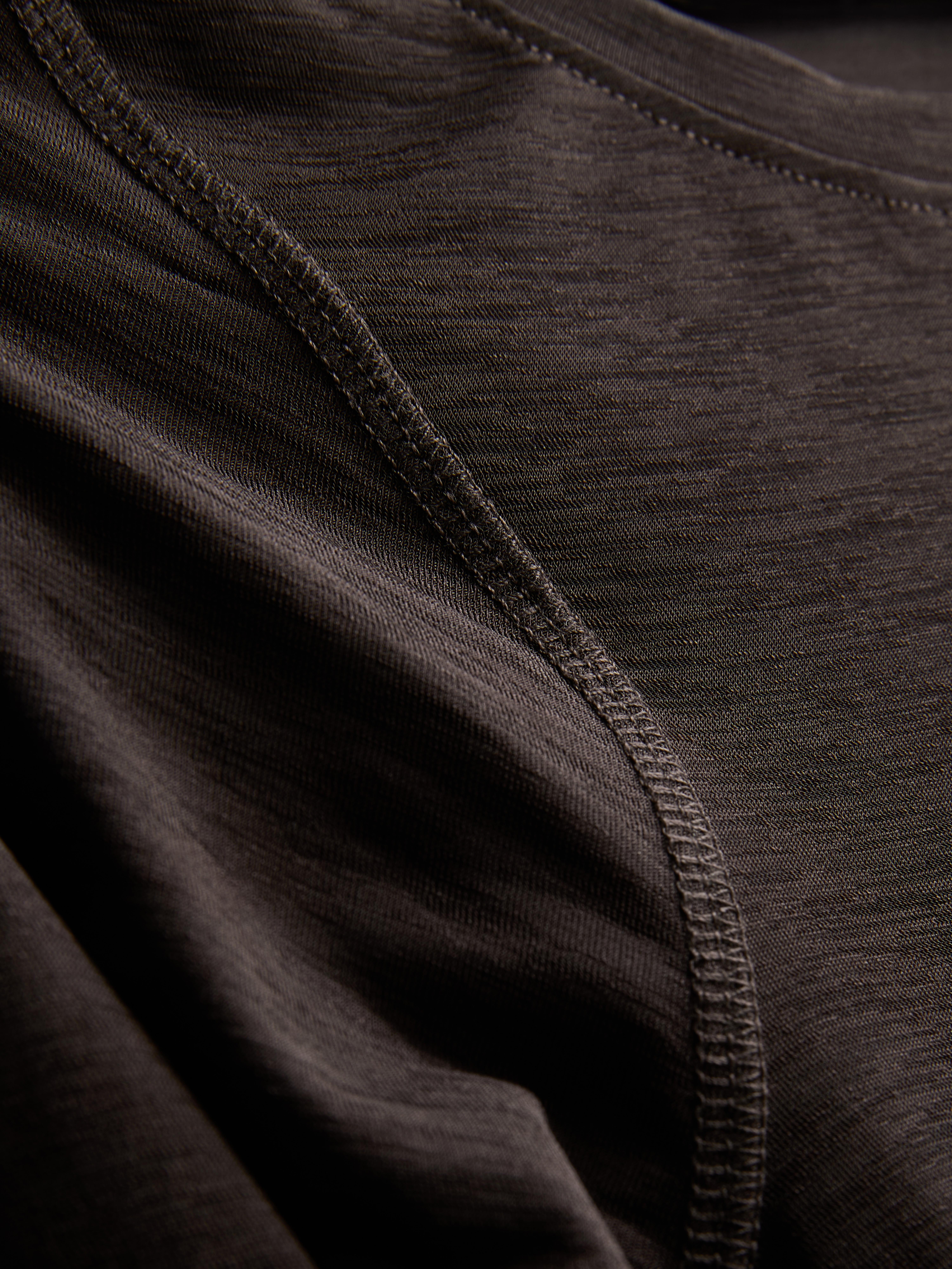 Women's Chocolate Rita Ora Active Long-Sleeve Top