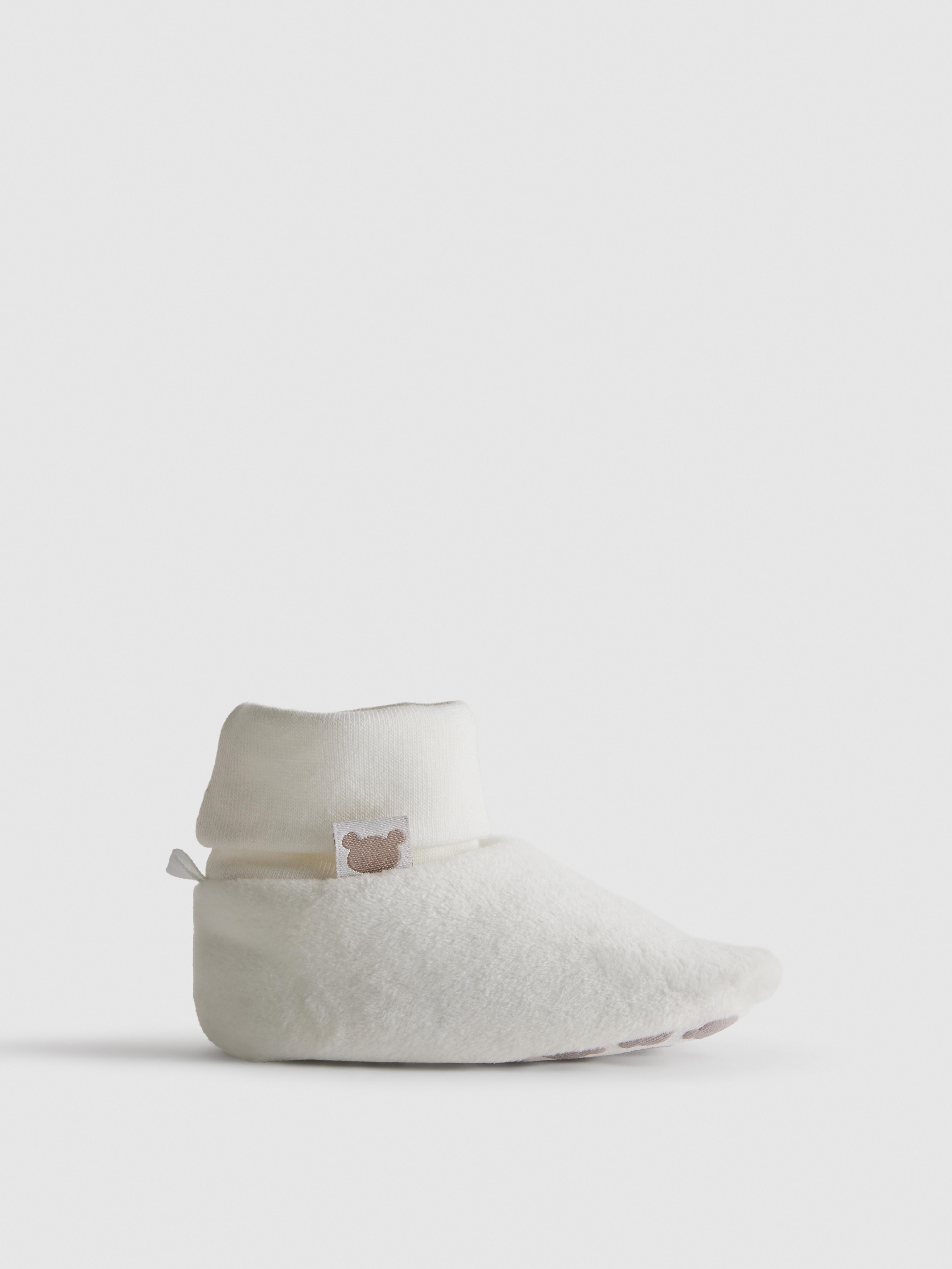 0-18mths | Newborn Socktop Slippers
