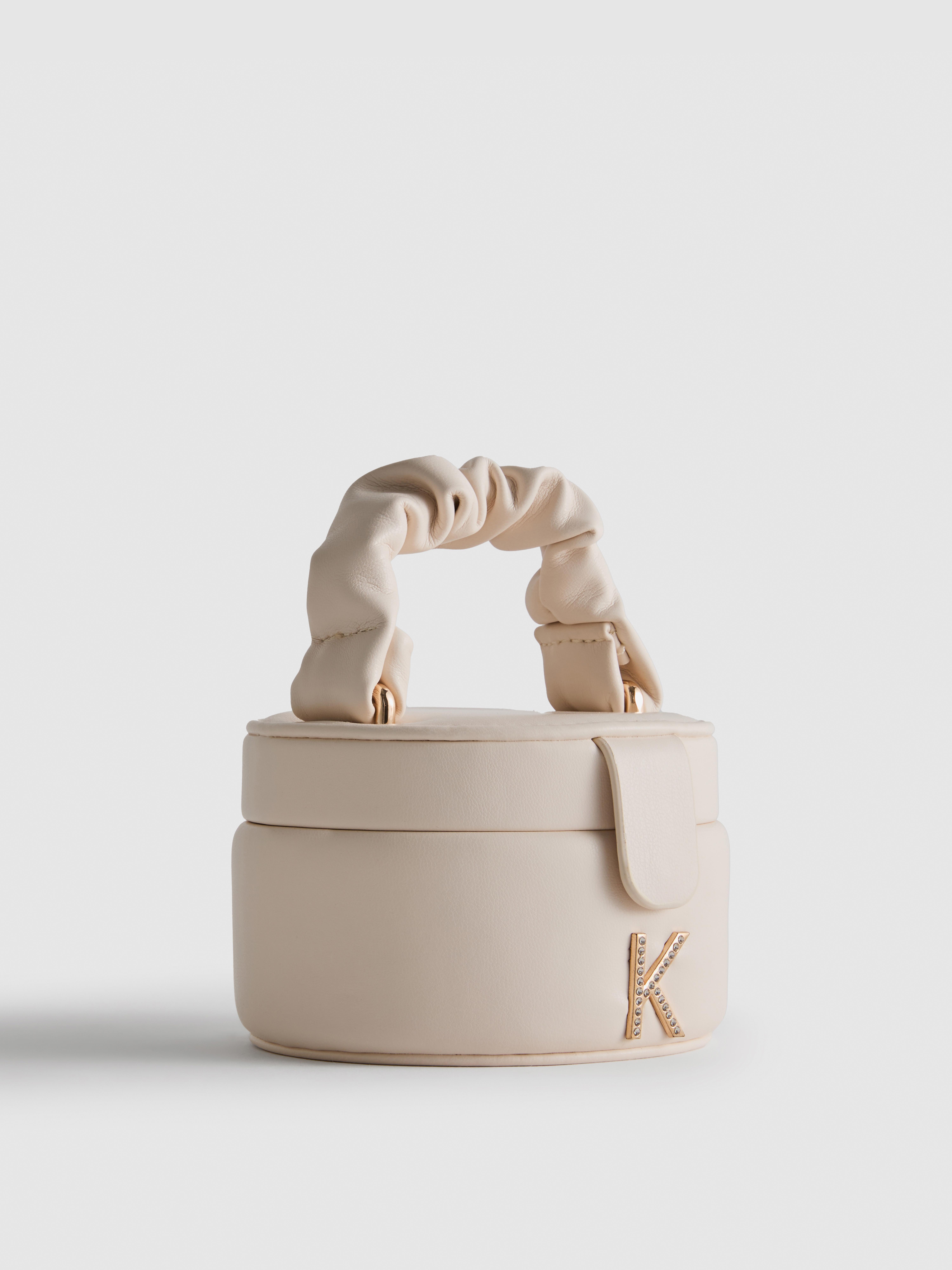 Boîte à bijoux ruchée à initiale