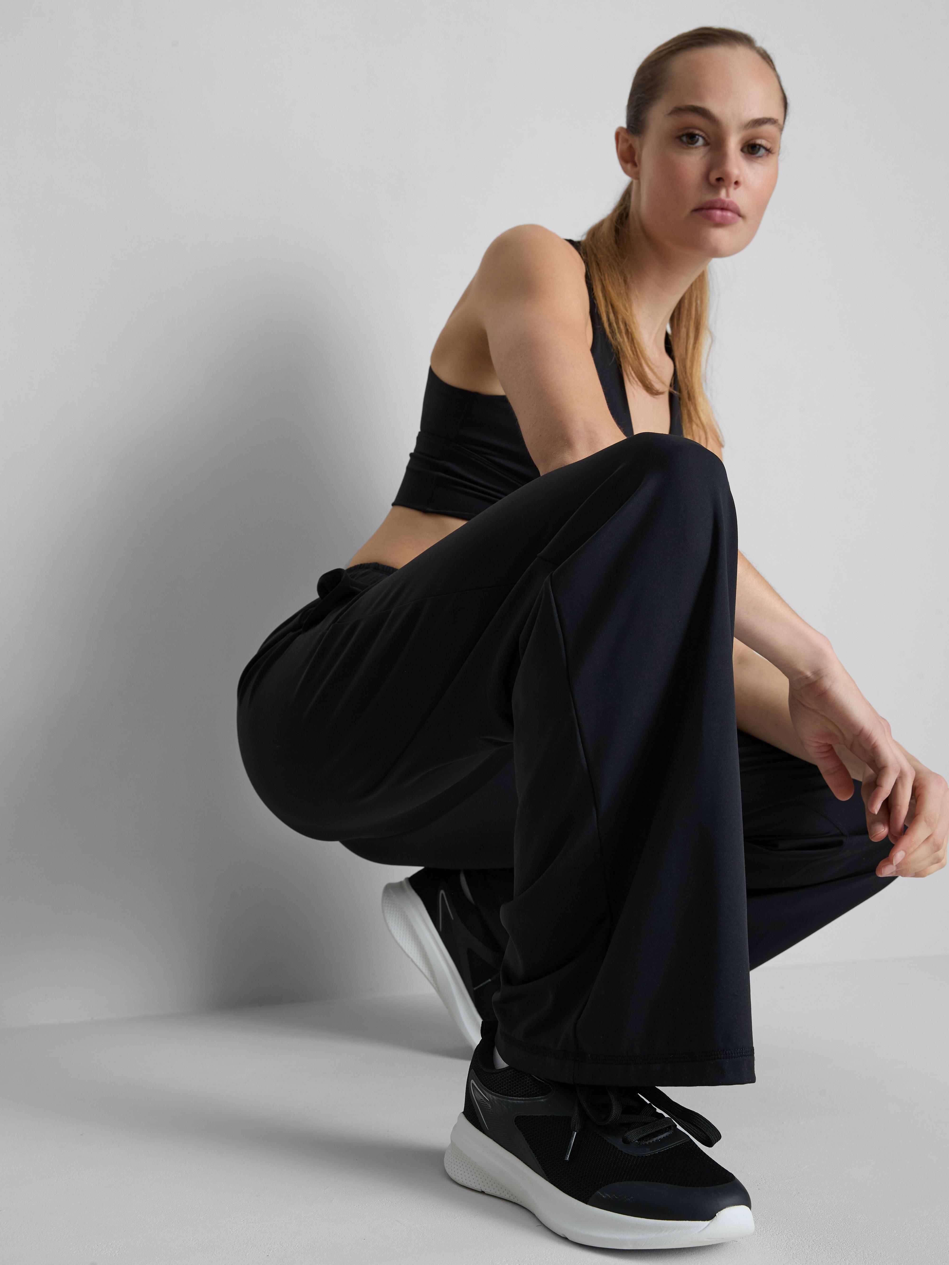 Women's Black Wide-Leg Athleisure Pants