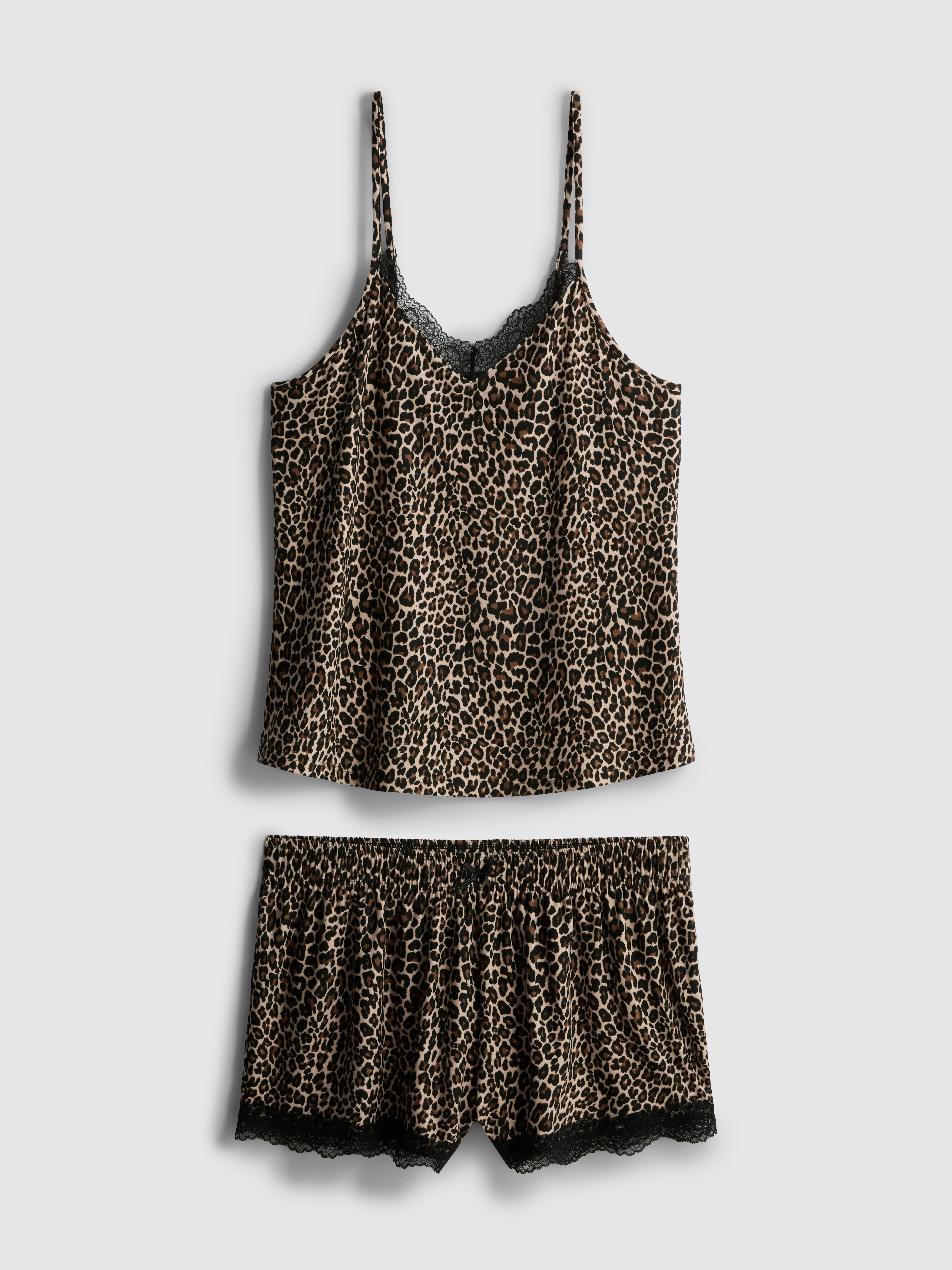 Pijama corto con camiseta de tirantes