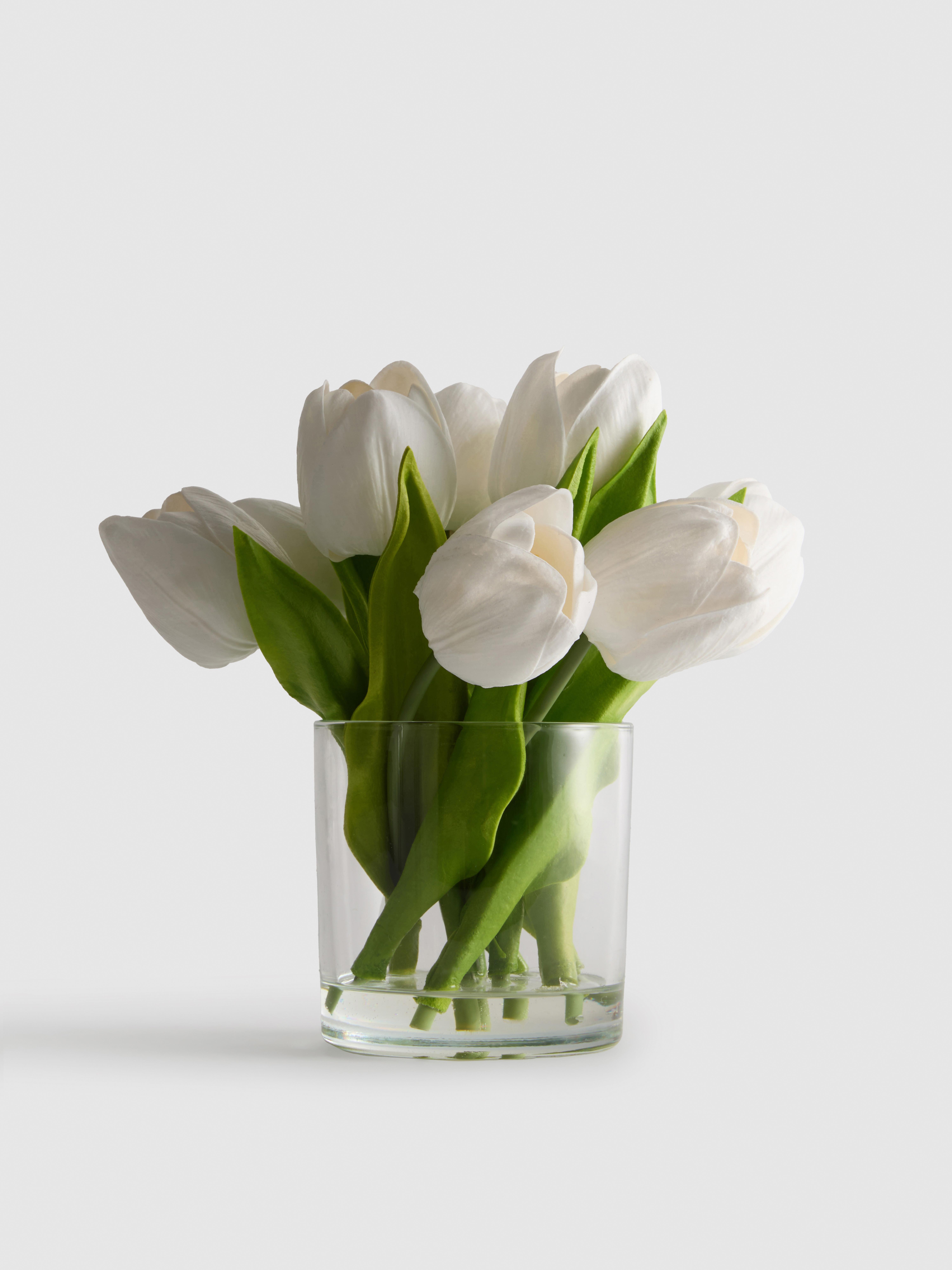 Arreglo de tulipanes artificiales