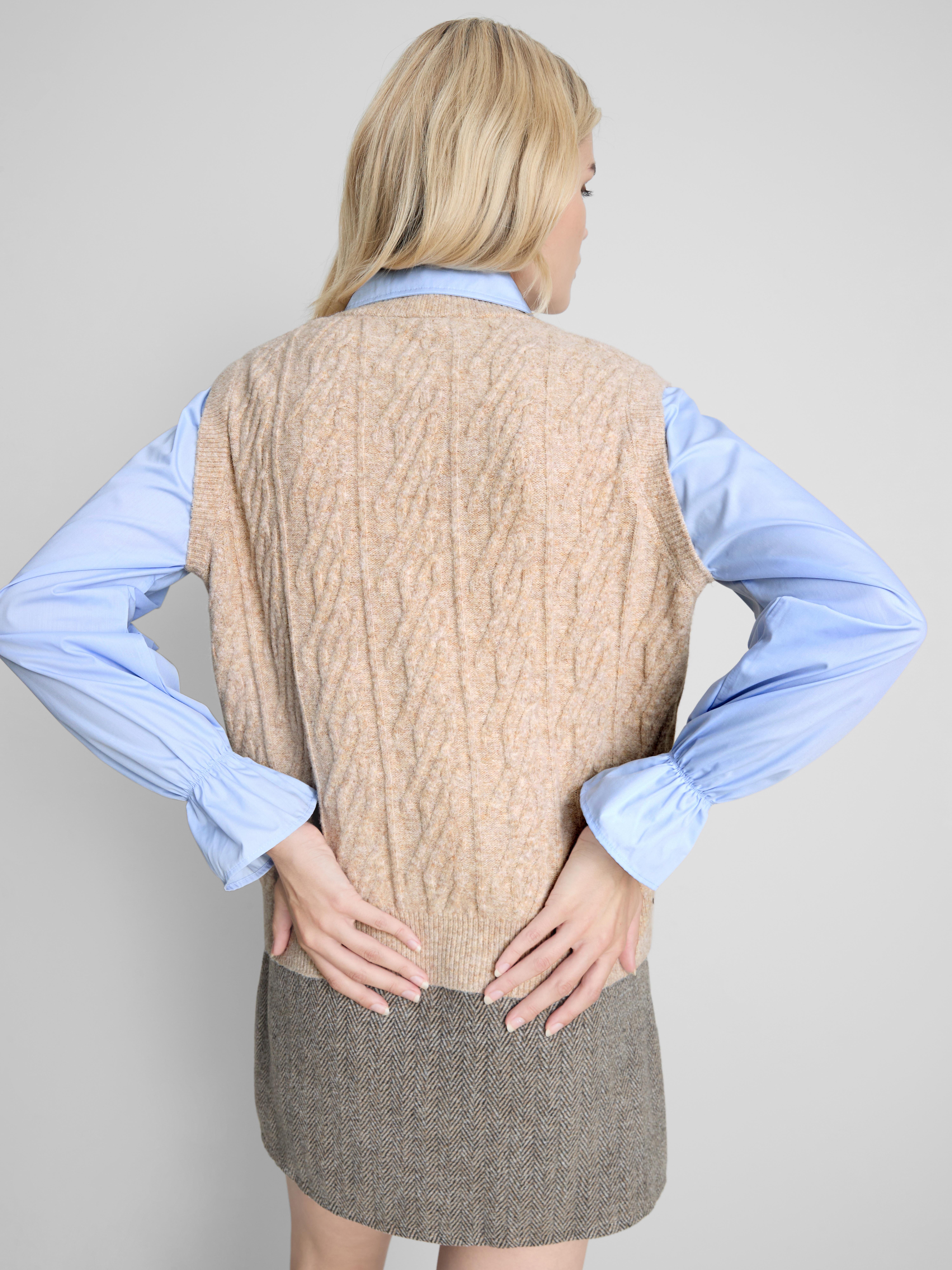 Pull 2-en-1 en maille torsadée