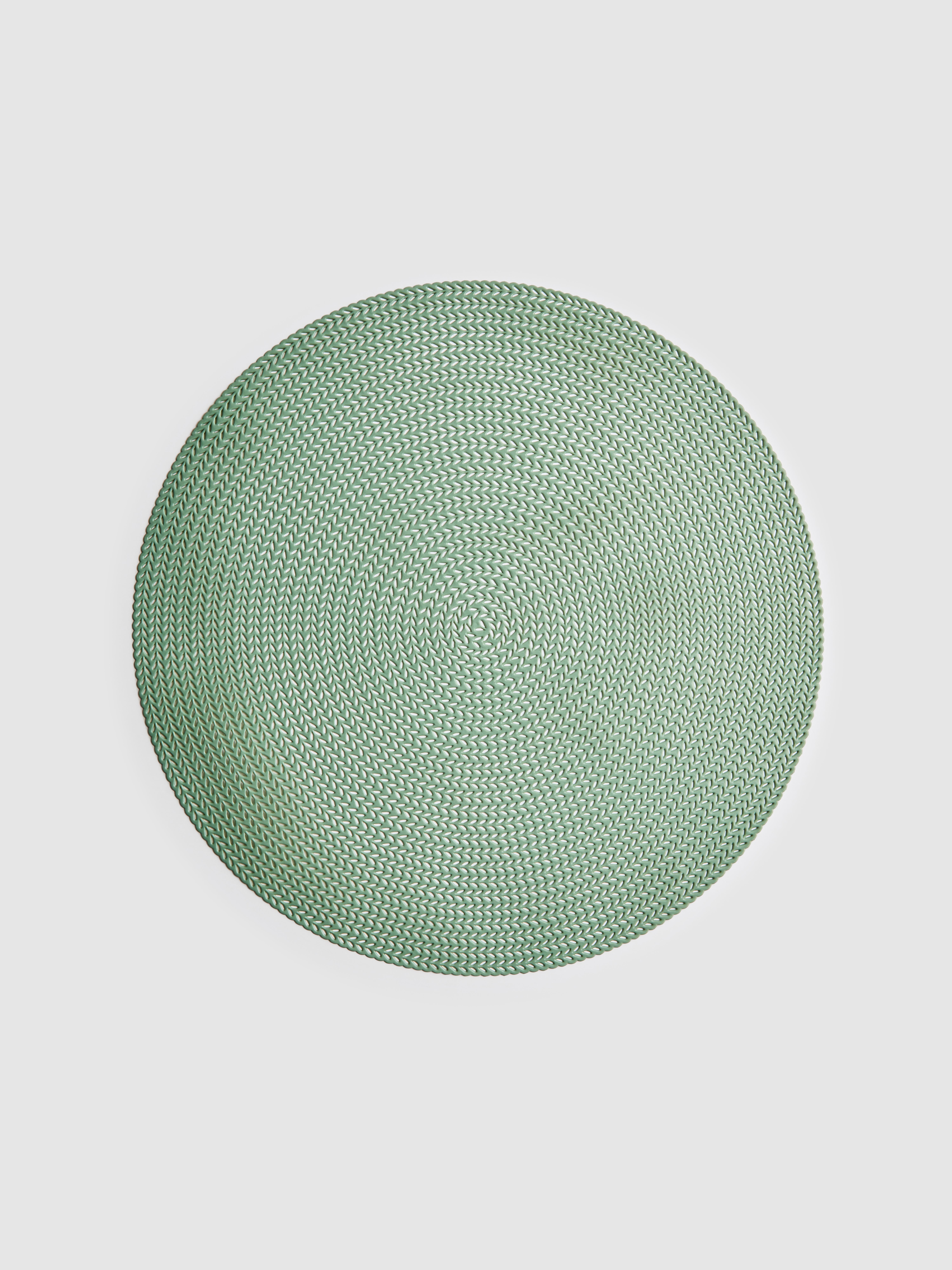 2 kulatá prostírání