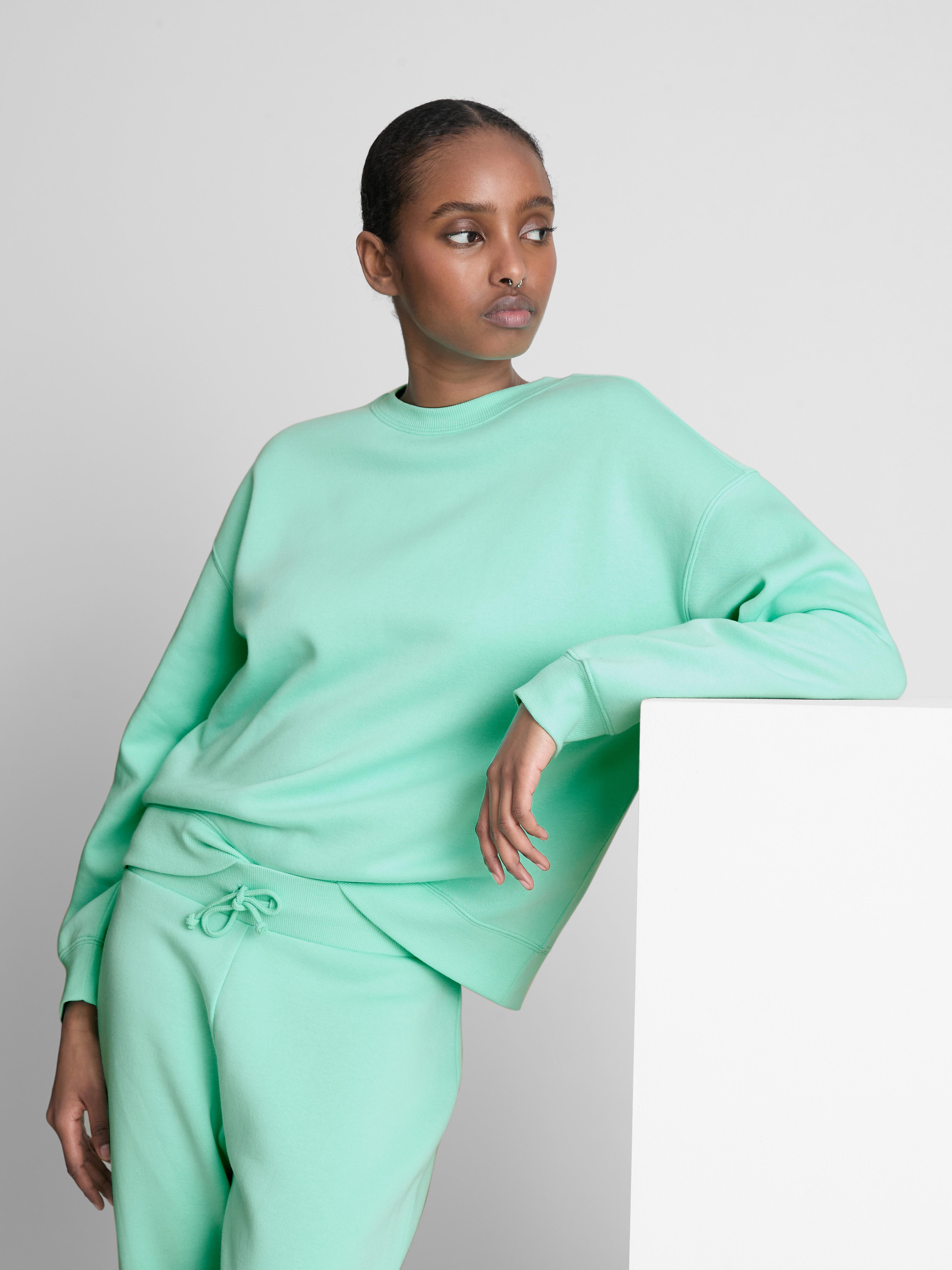 Niezbędna bluza sportowa