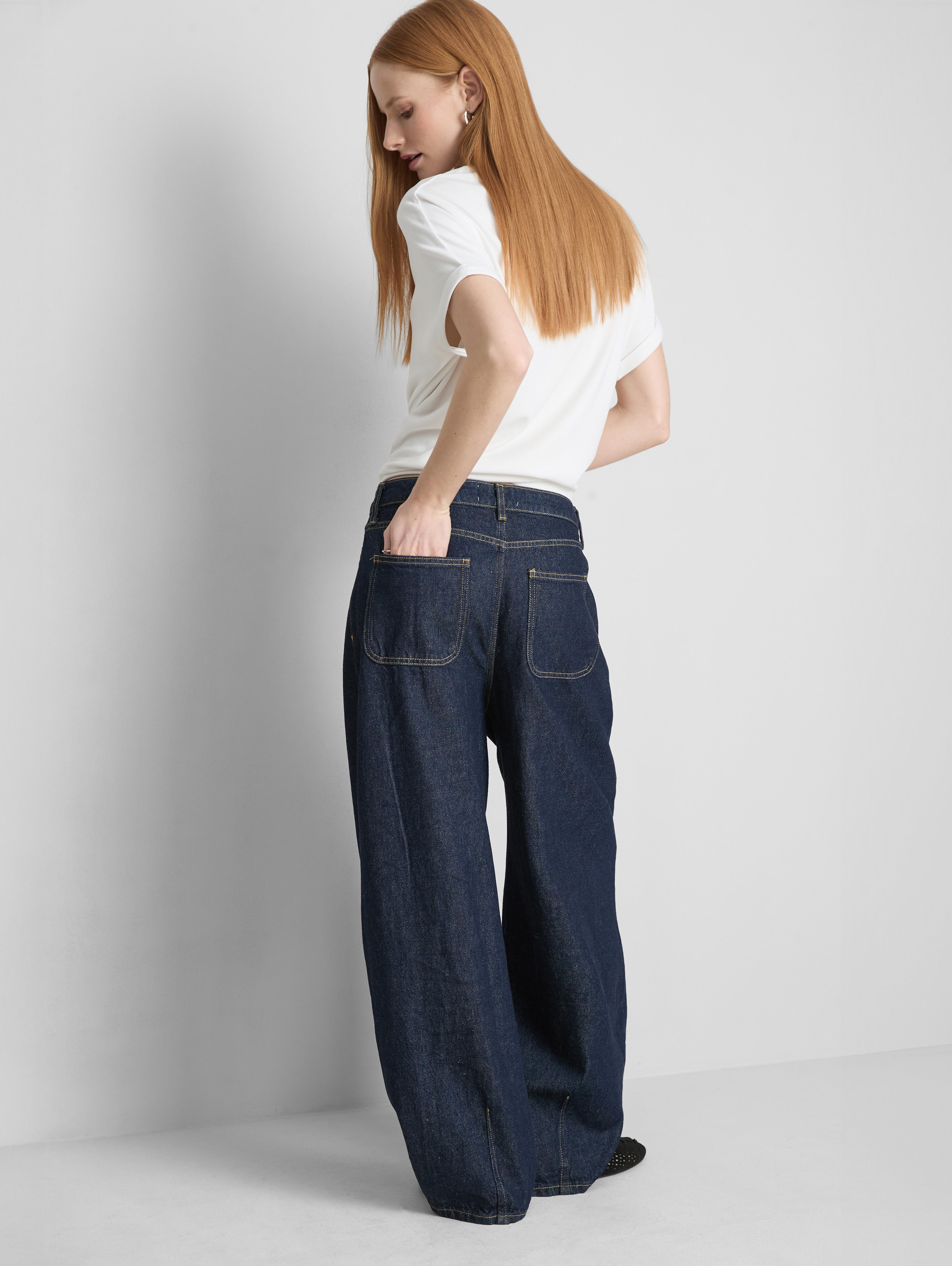 The Edit Mid-Rise Barrel Leg Jeans