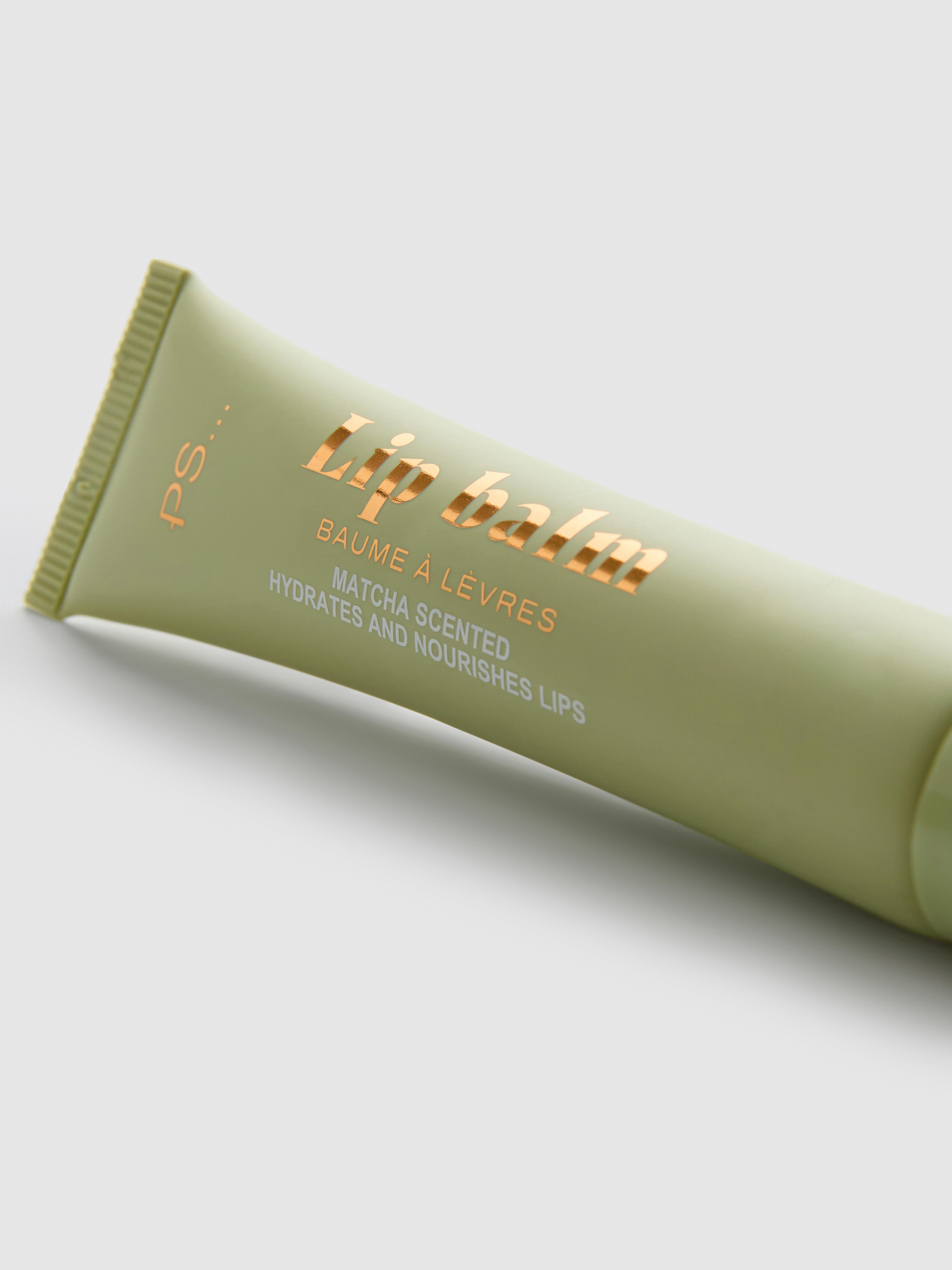 PS... Lippenbalsem matcha