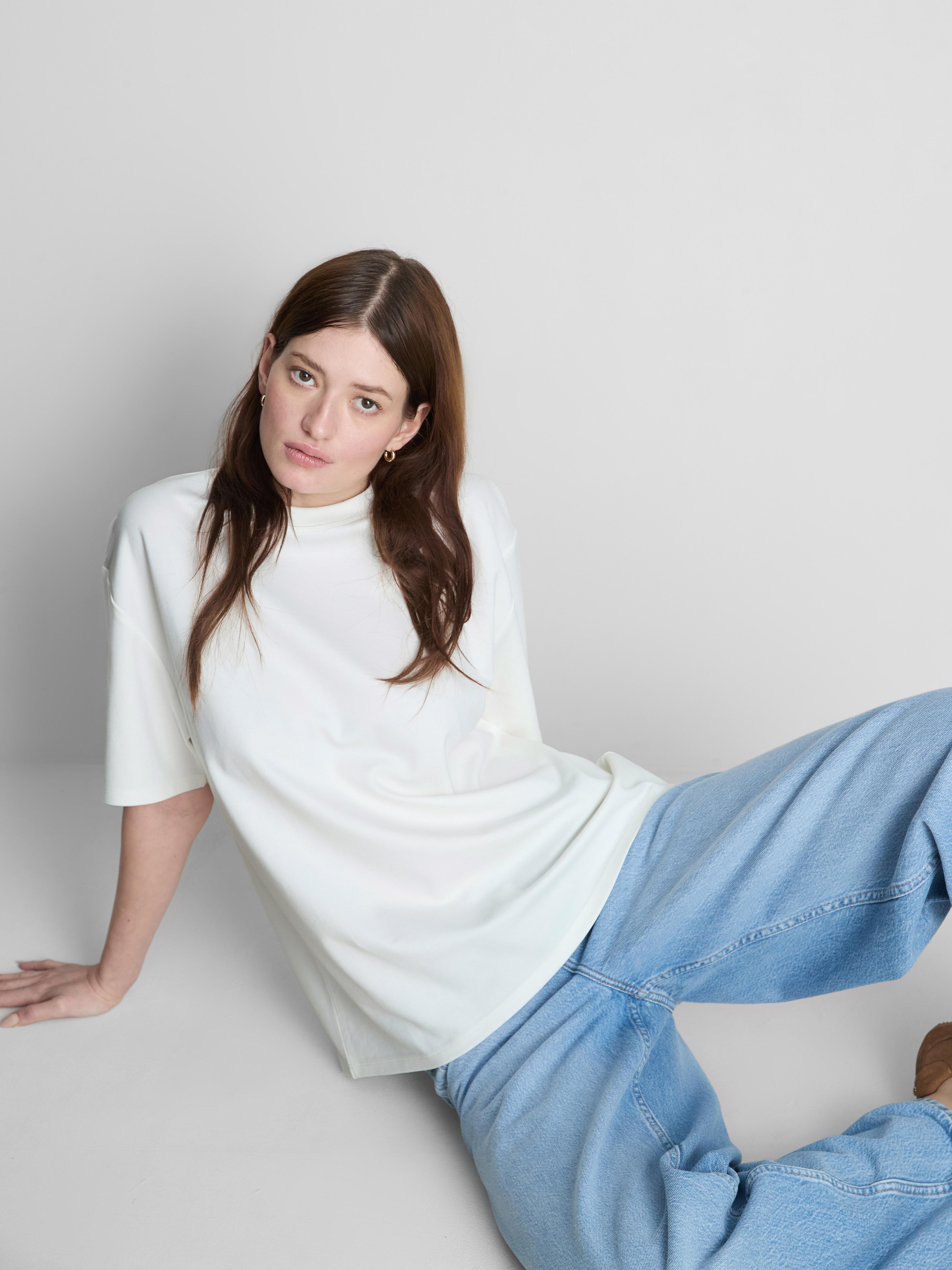 The Edit Ultimate Crew Neck Tee