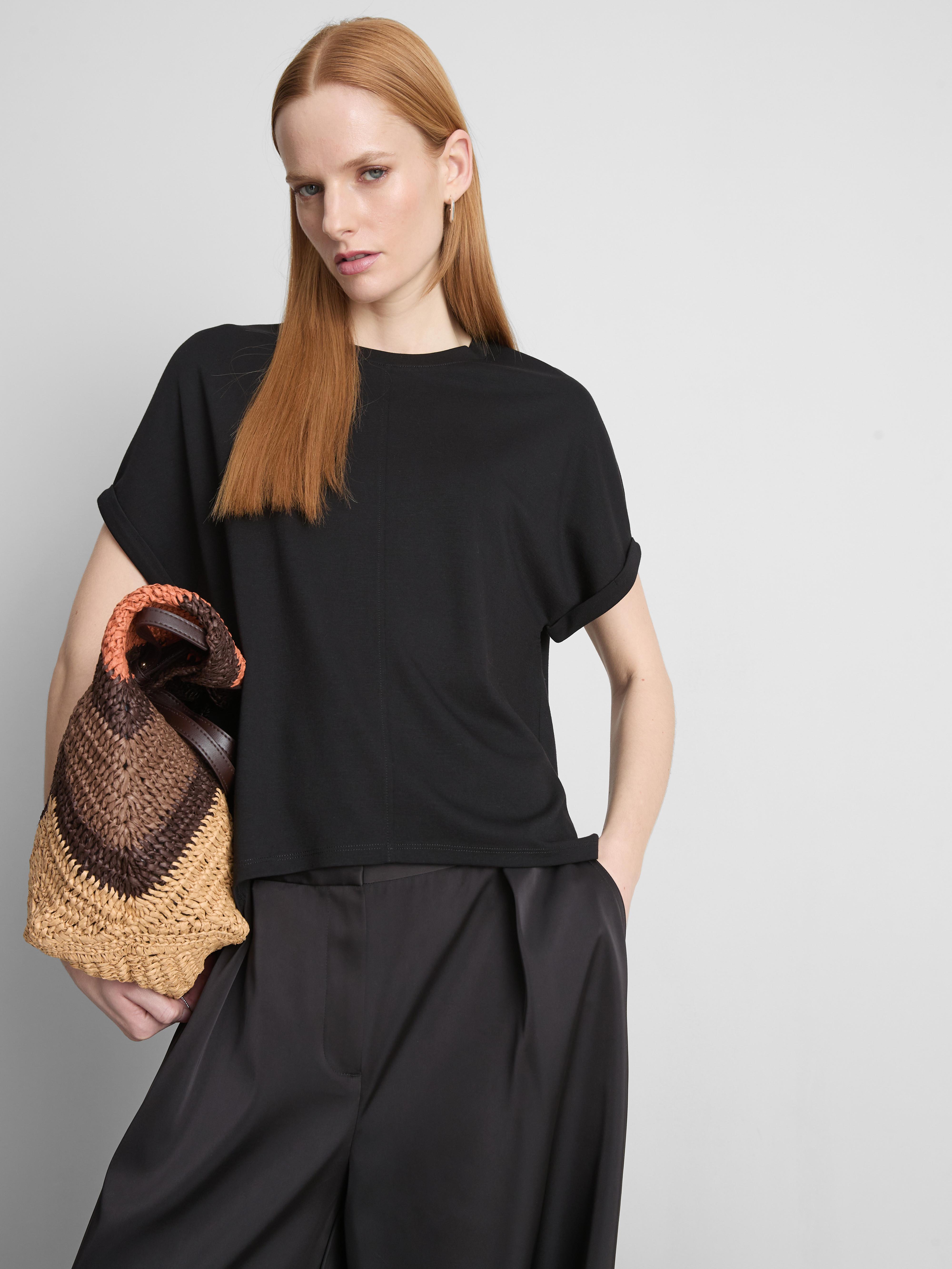 The Edit Seam Detail Tee