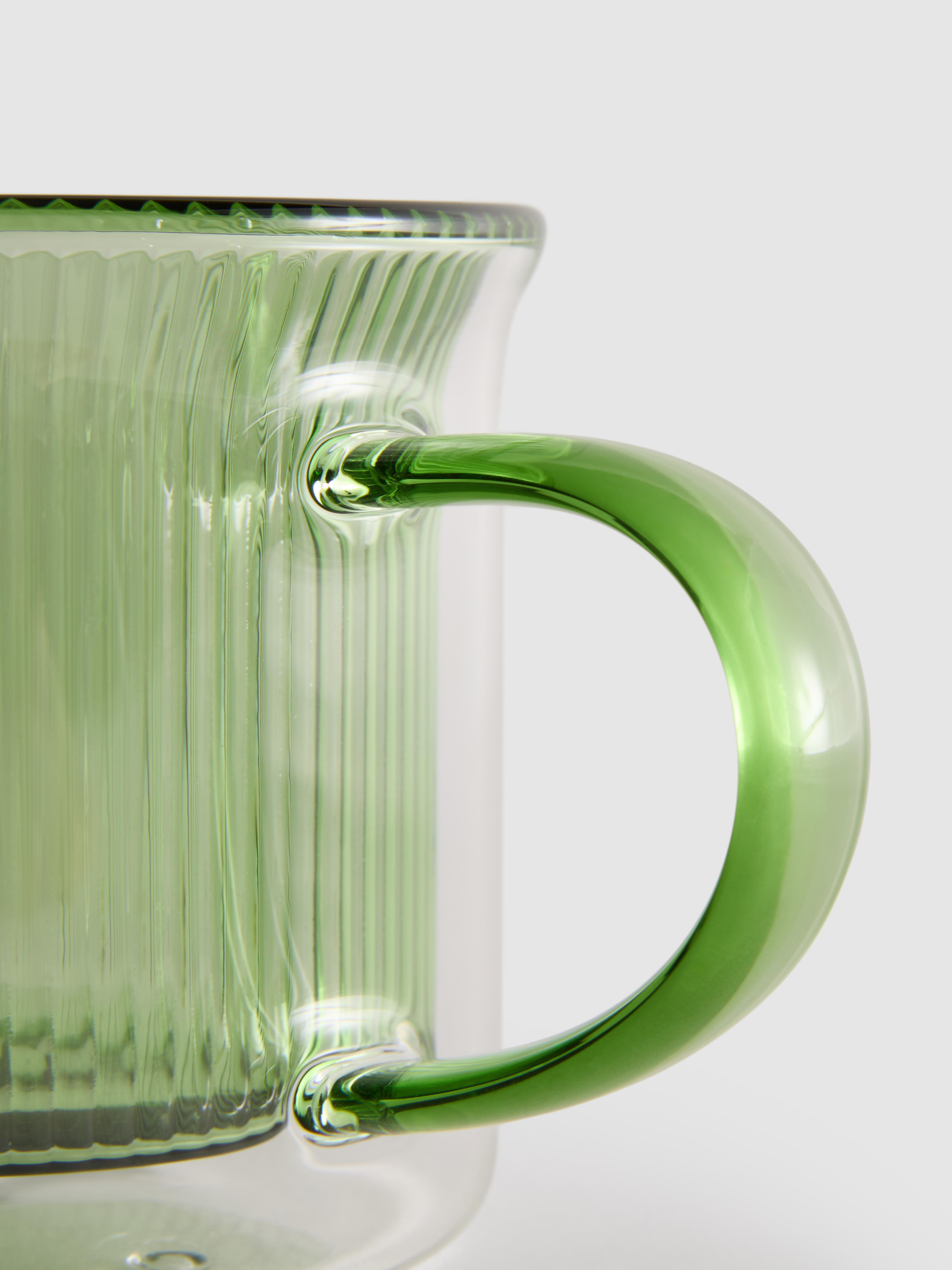 Mug en verre côtelé