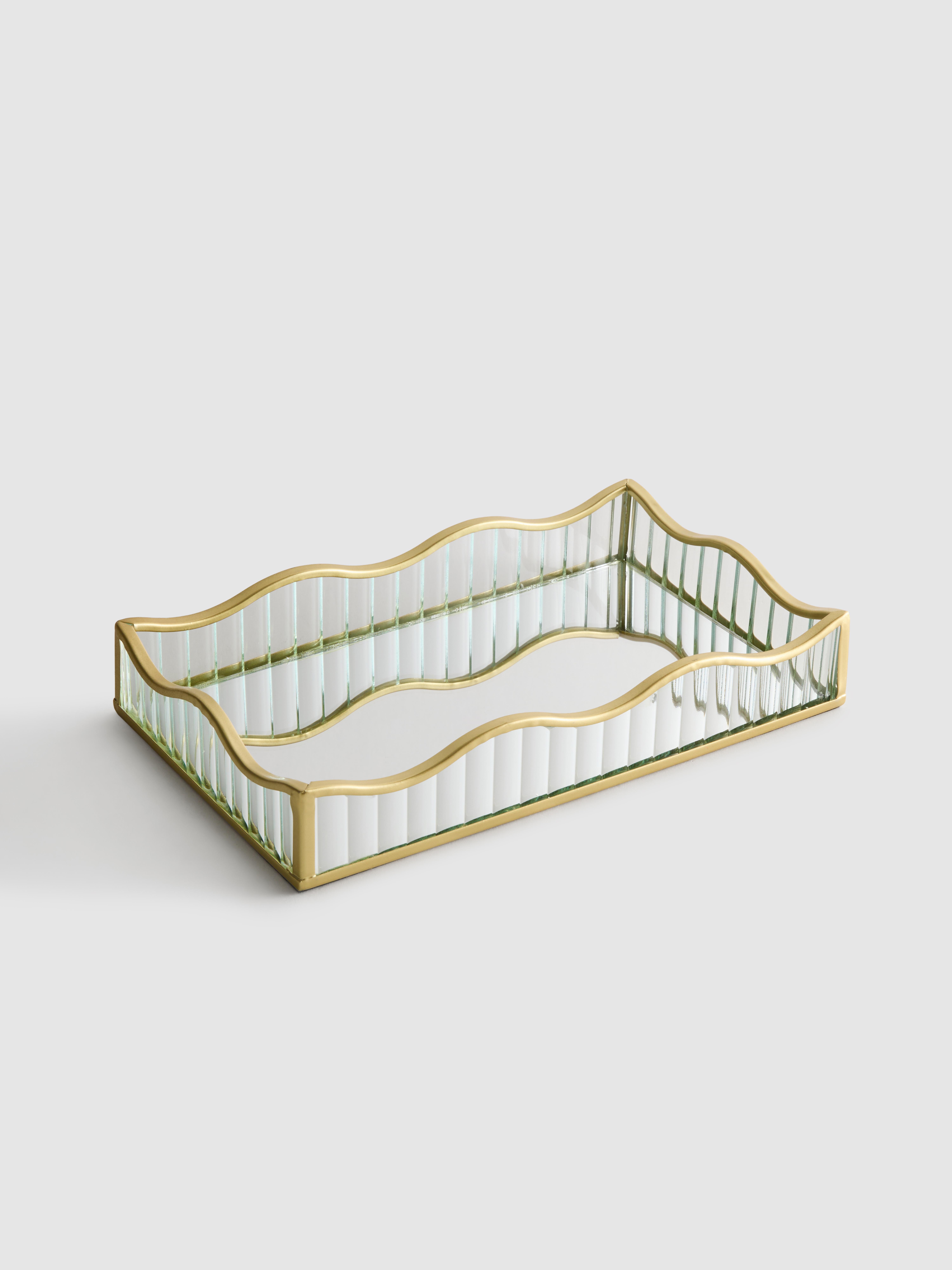 Scalloped Glass Rectangle Tray