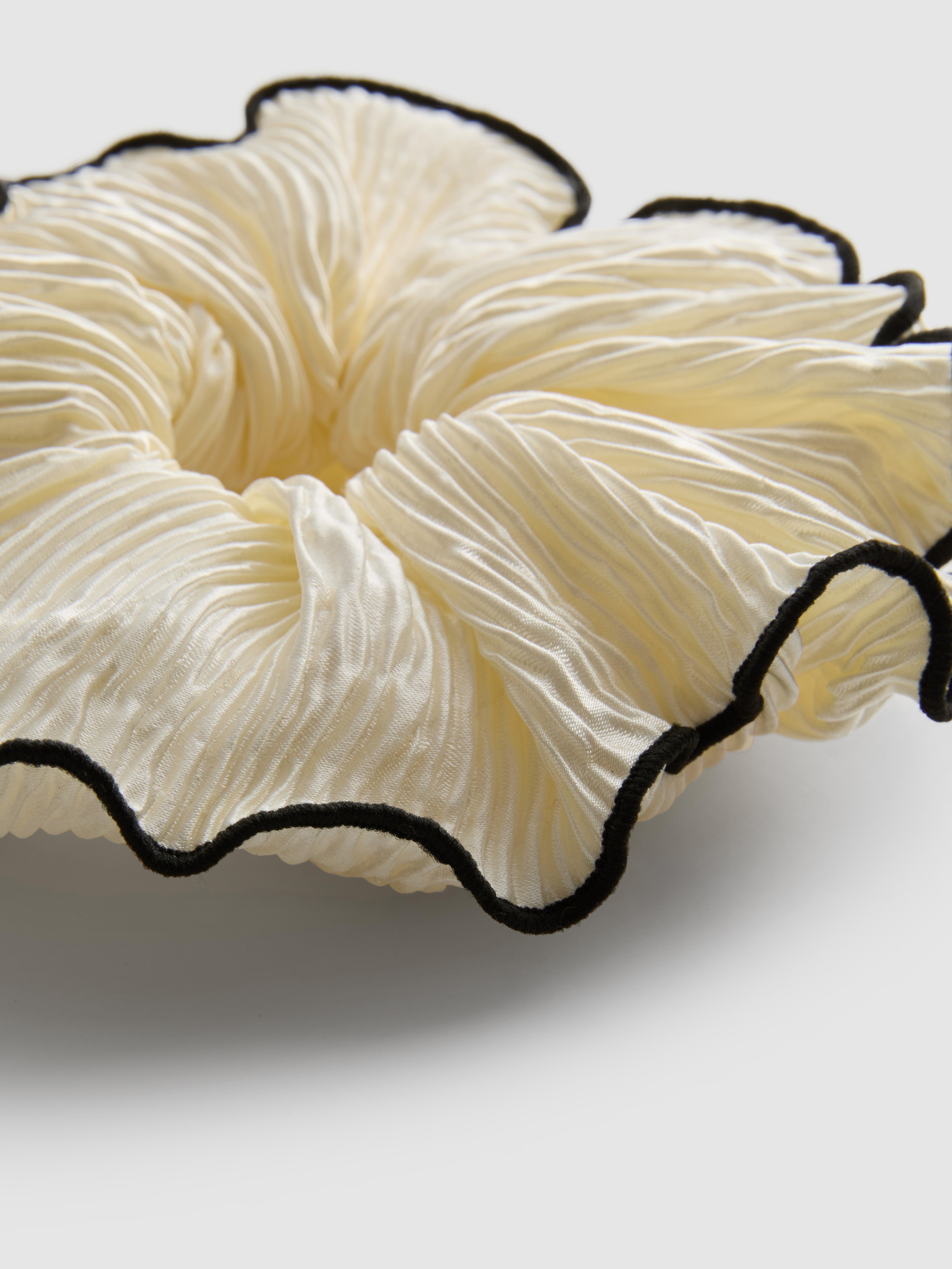 Haargummi mit Kontrastsaum