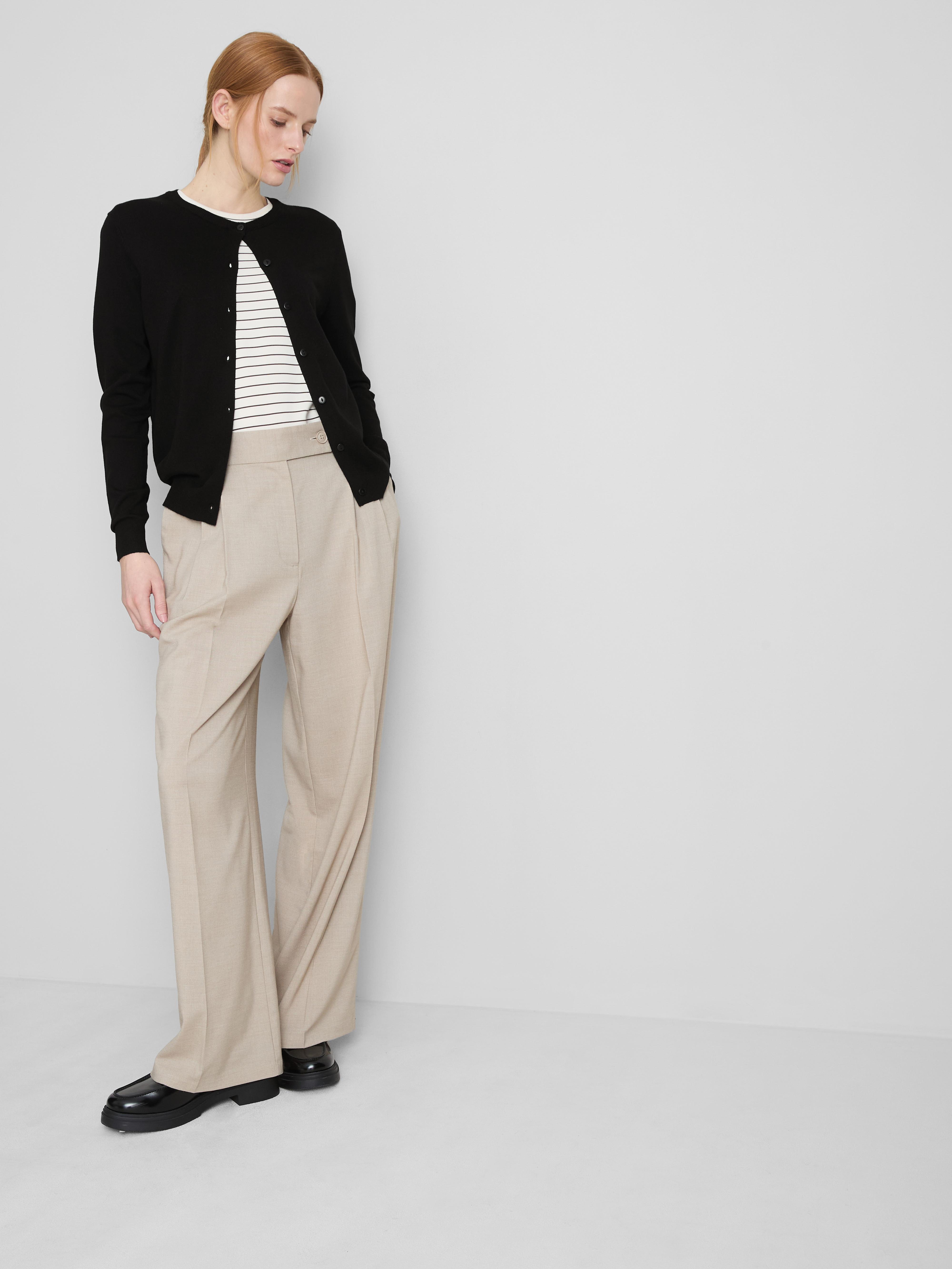 Cárdigan básico de cuello redondo