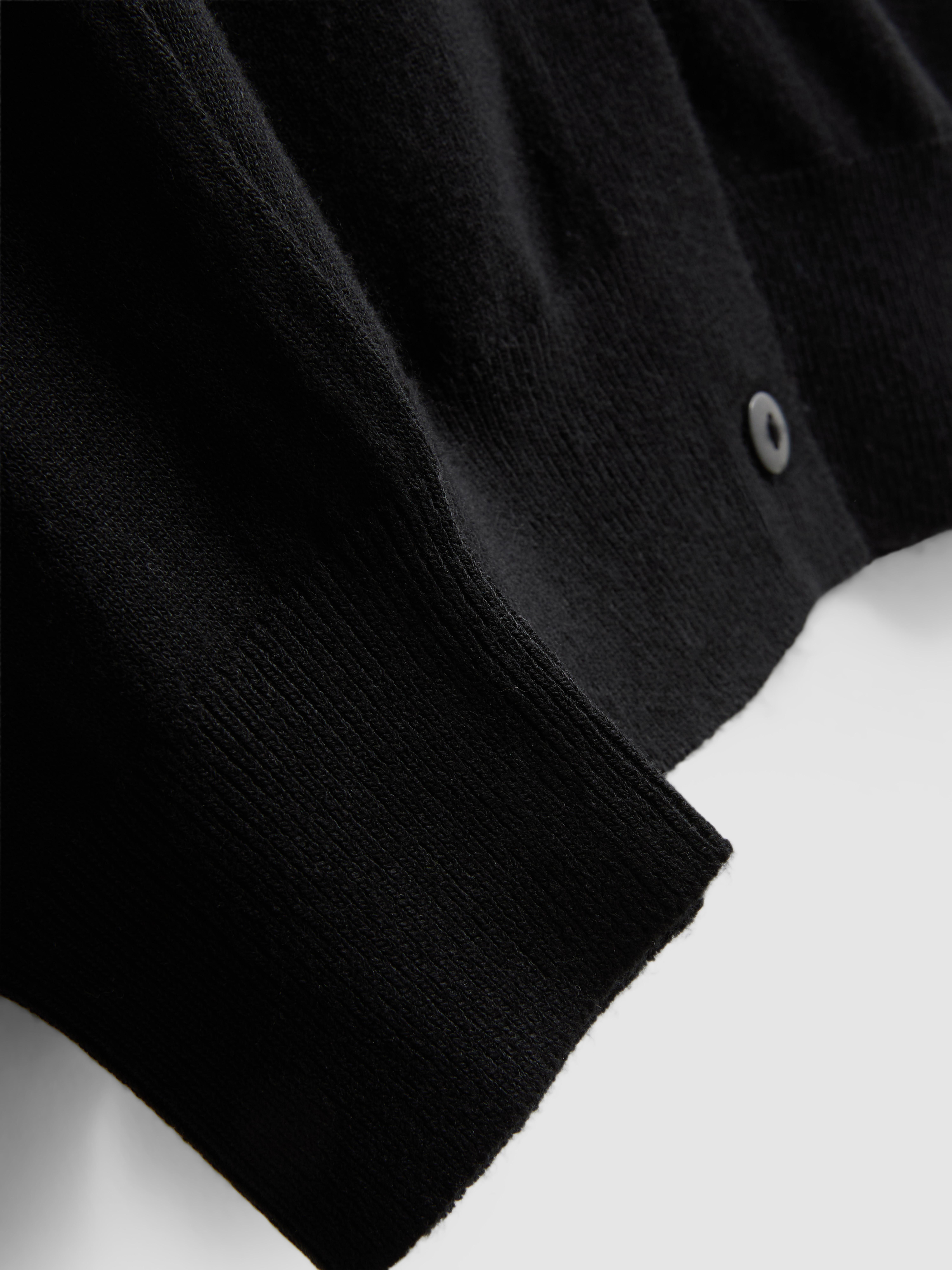 Casaco malha gola redonda essencial