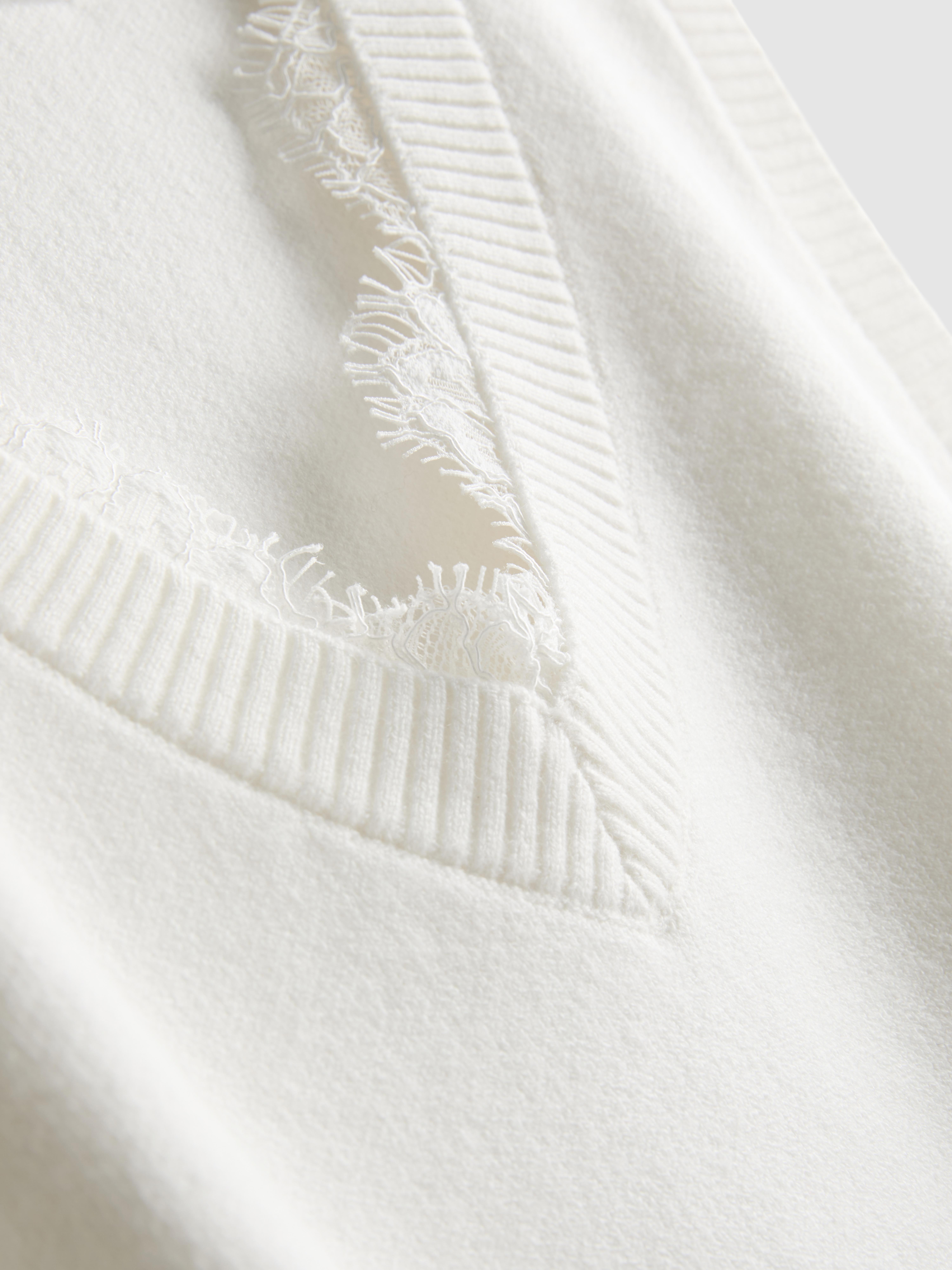 Women's White Lace-Trim Knitted Vest