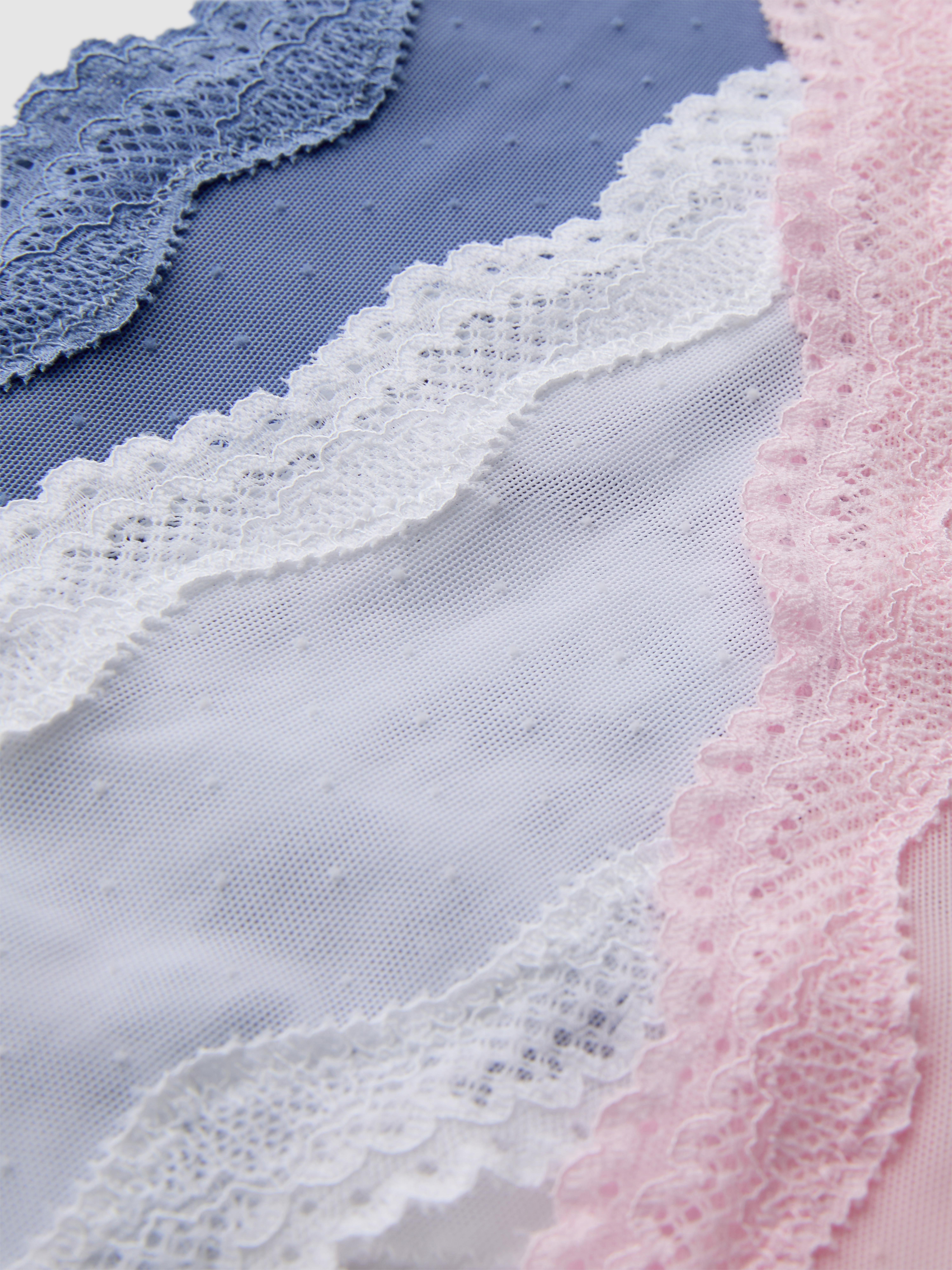 Lot de 3 culottes en dentelle à pois