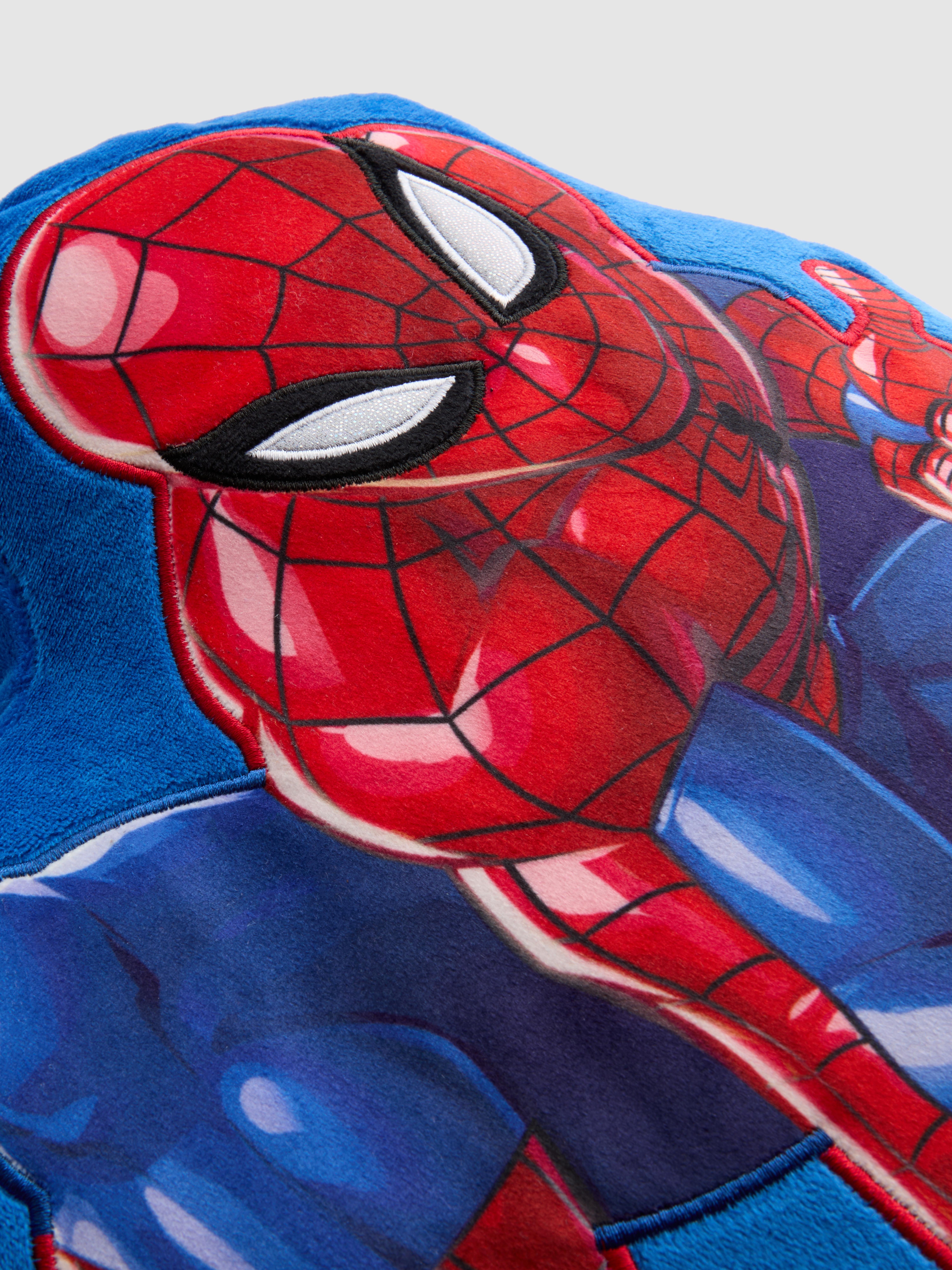 Pernă în formă de Omul-Păianjen MARVEL