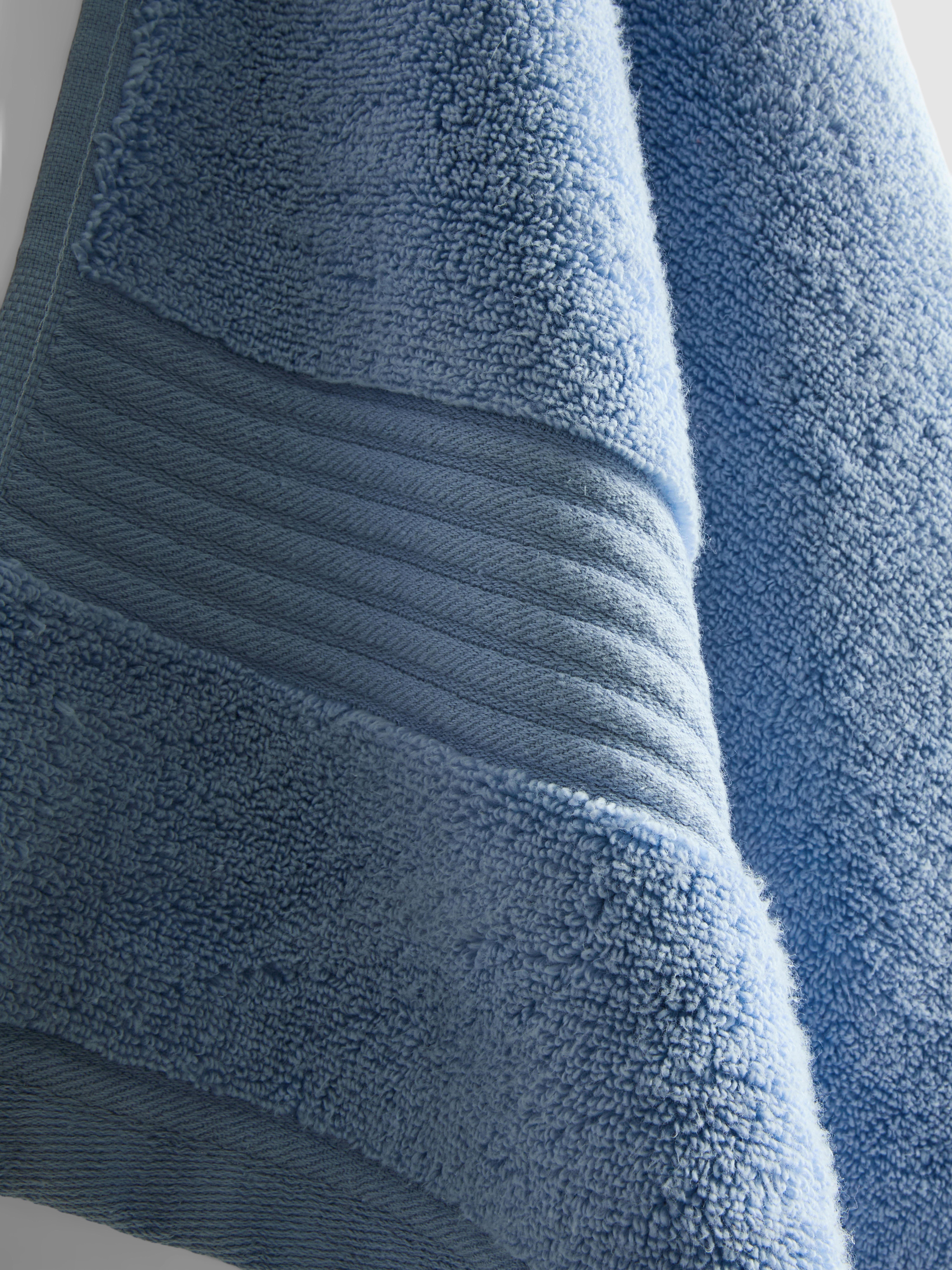 Ribbed Border Hand Towel
