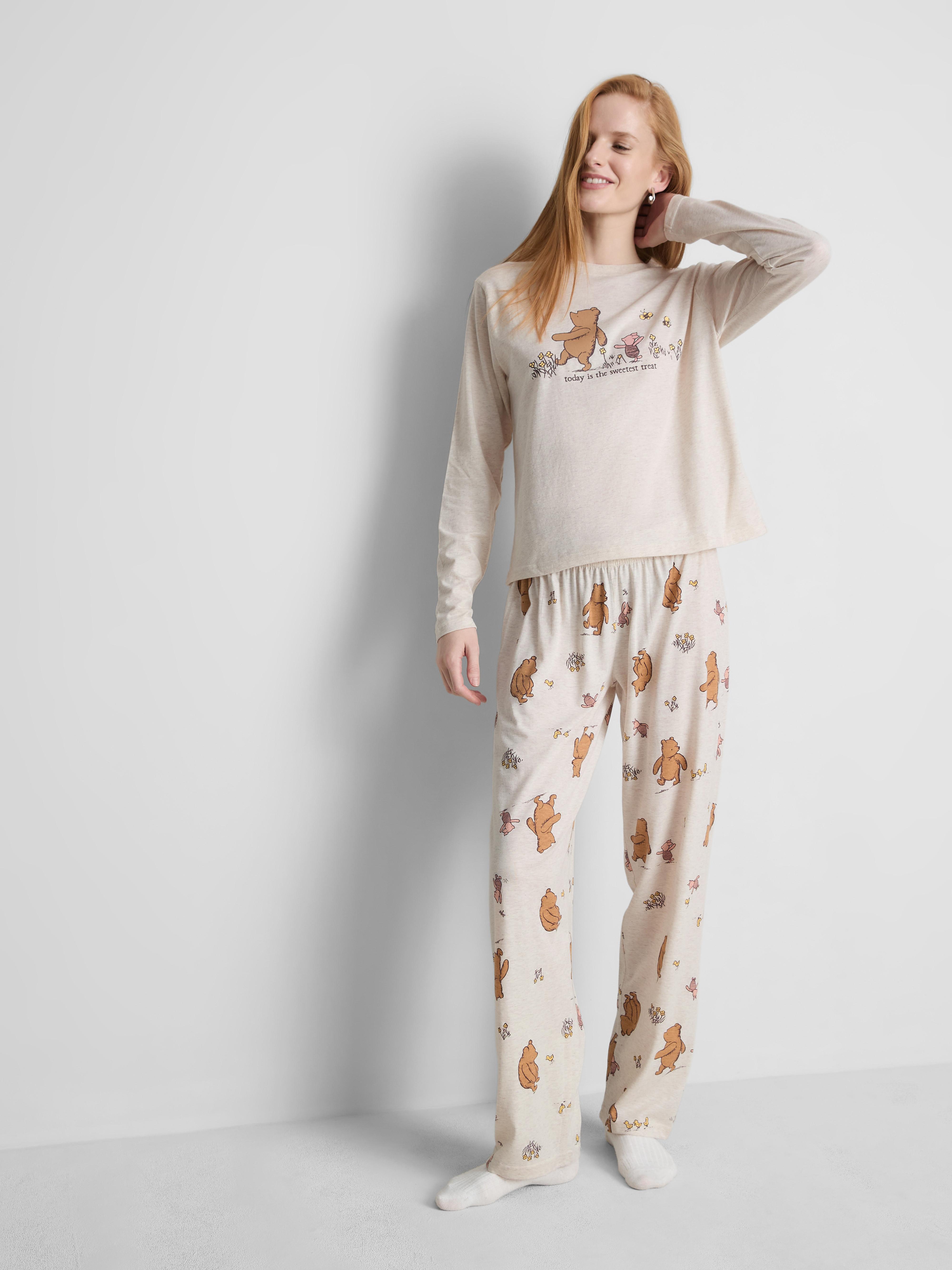 Women's Oatmeal Disney’s Winnie The Pooh Cotton Blend Pajamas