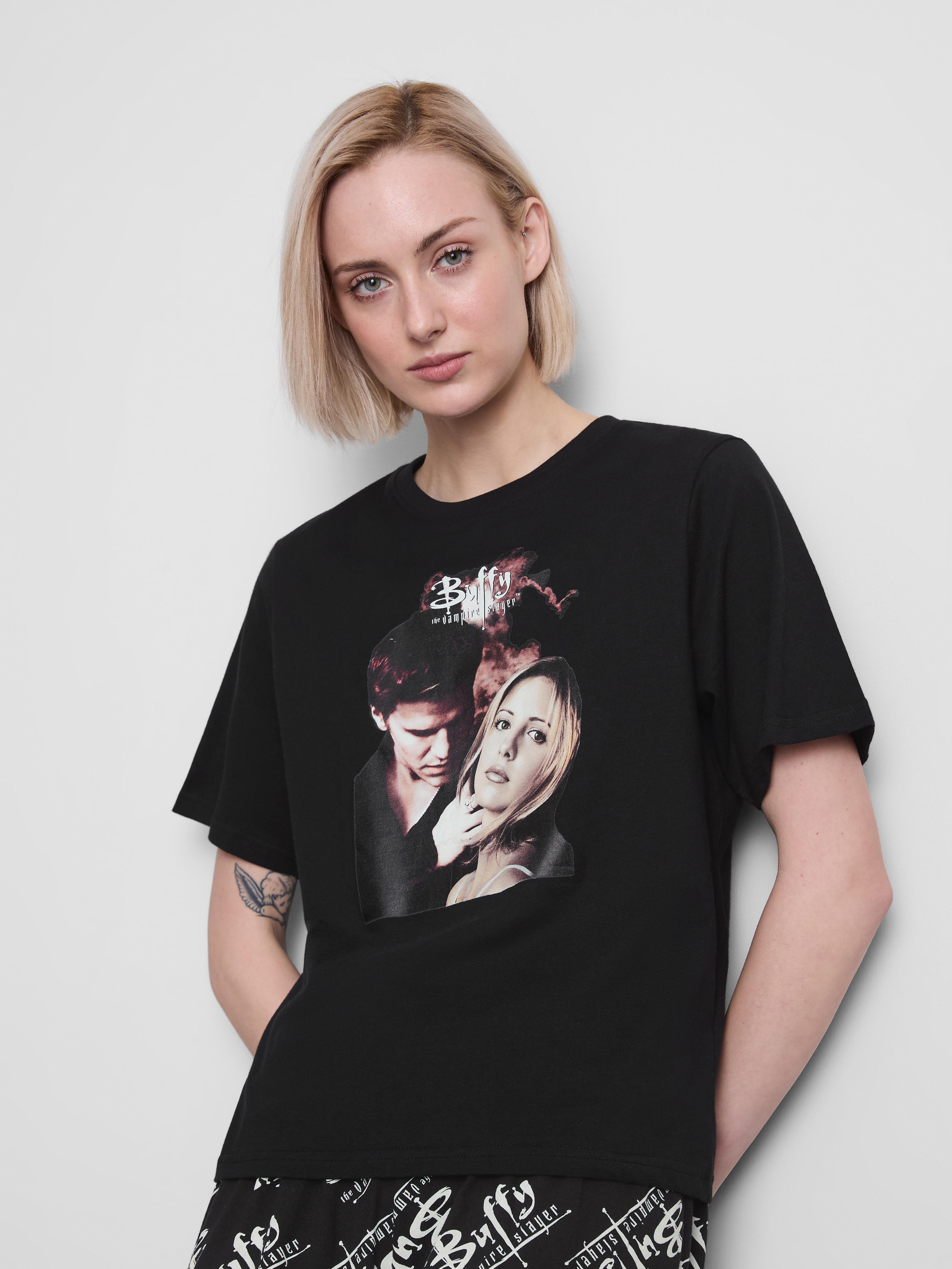 Pižama s potiskom Buffy, izganjalka vampirjev