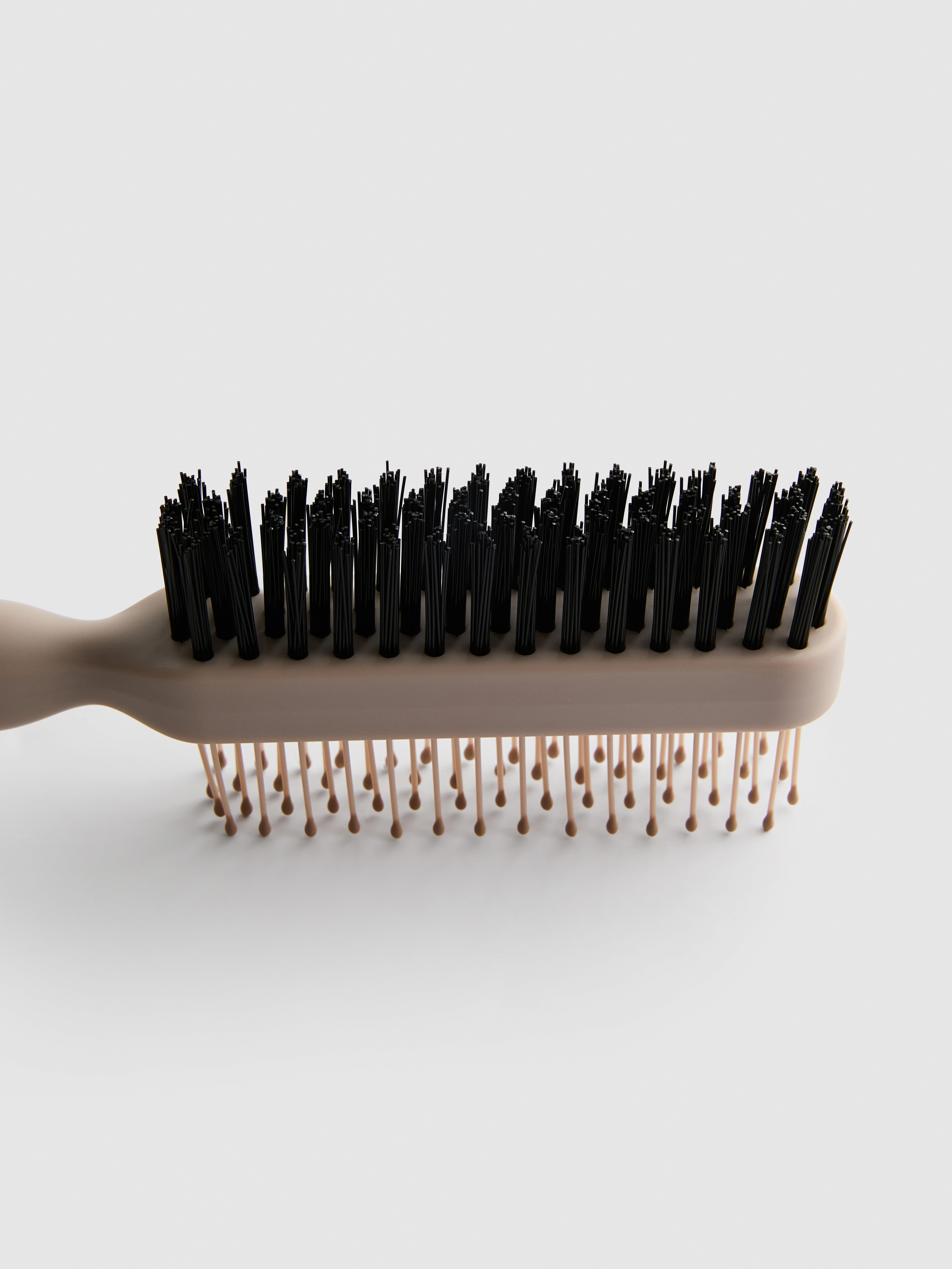 PS... 3-in-1 Hair Comb