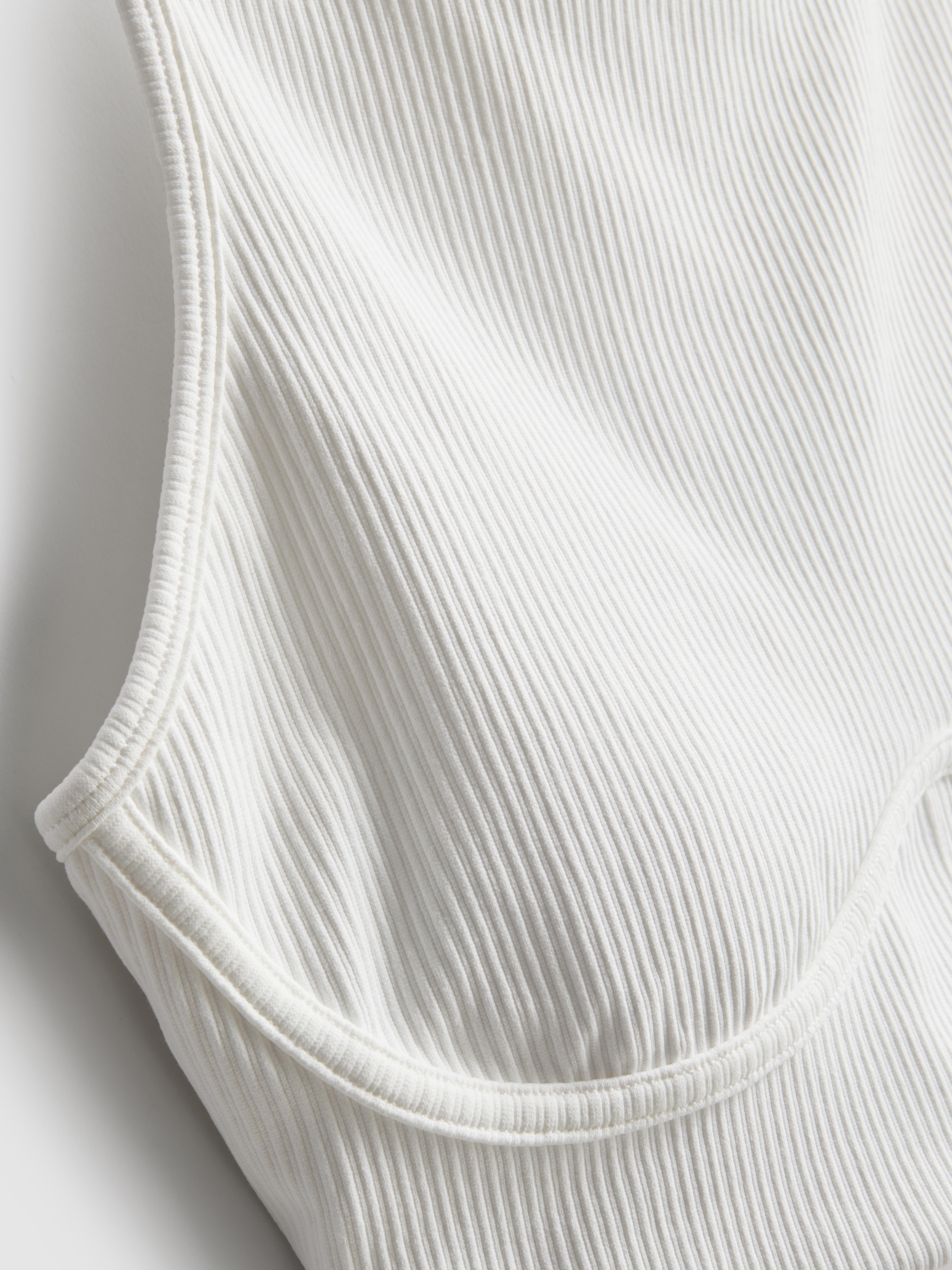 Contour Detail Active Crop Top