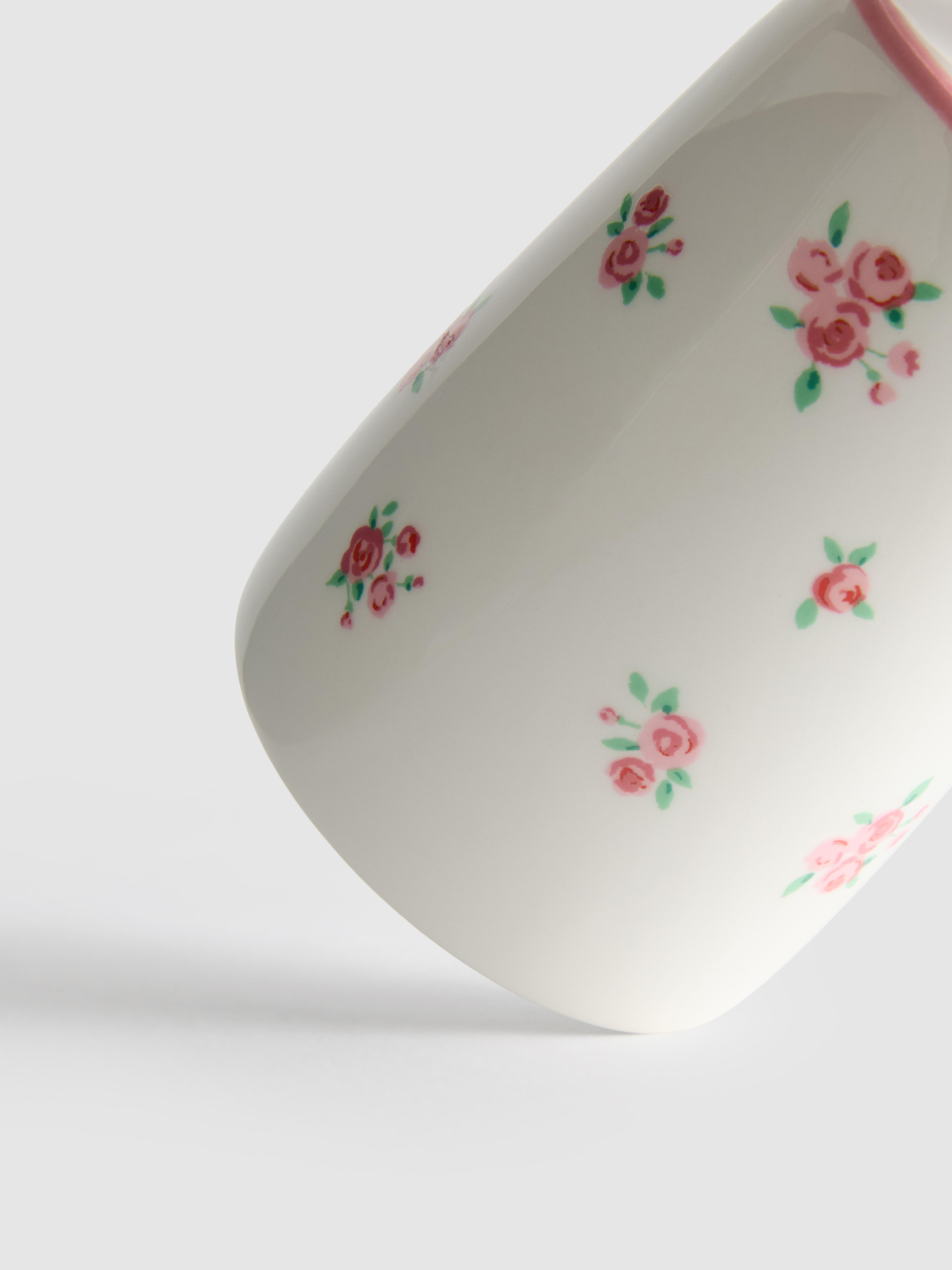 Dispensador de jabón con flores