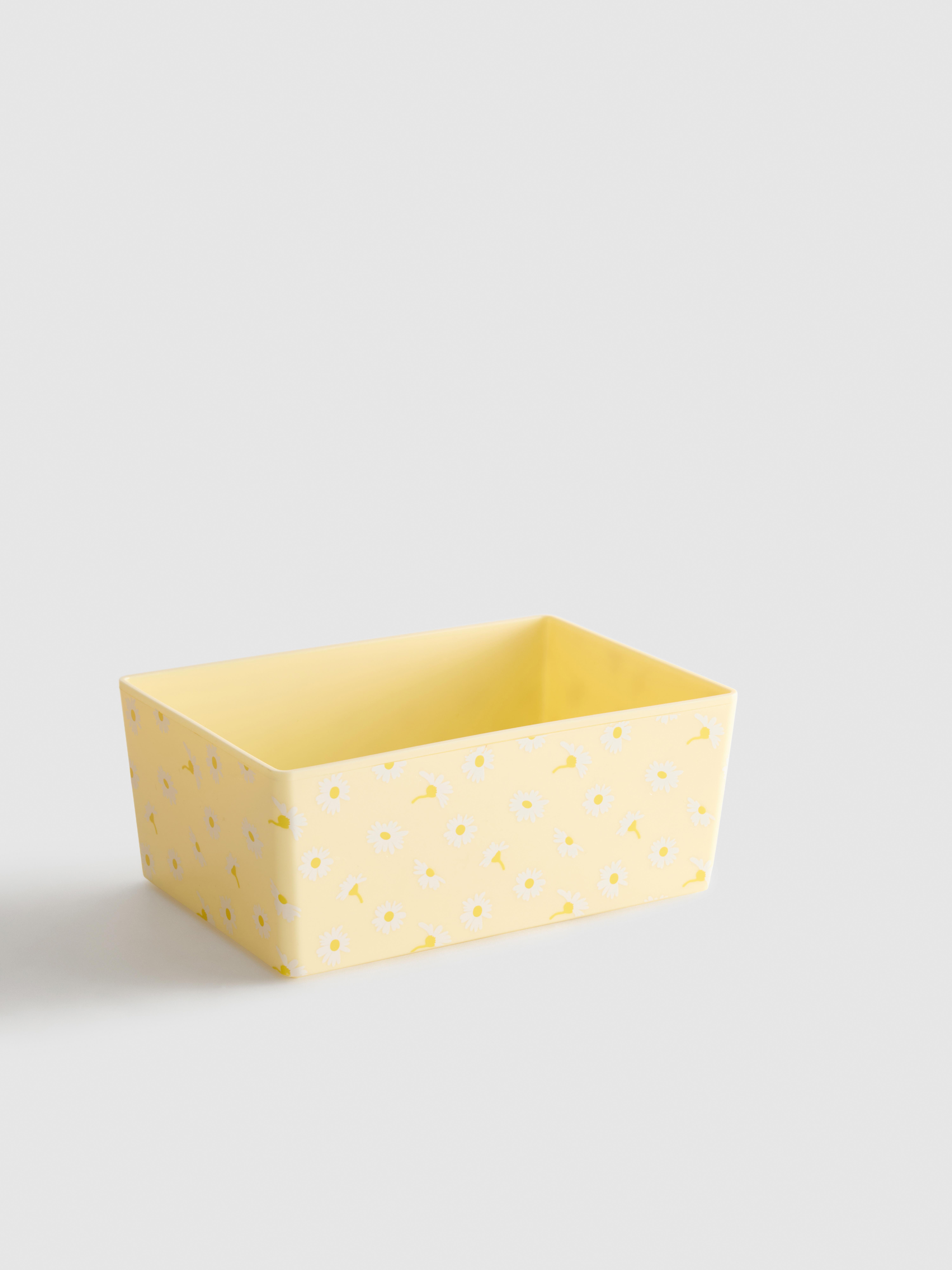Scalloped Storage Boxes