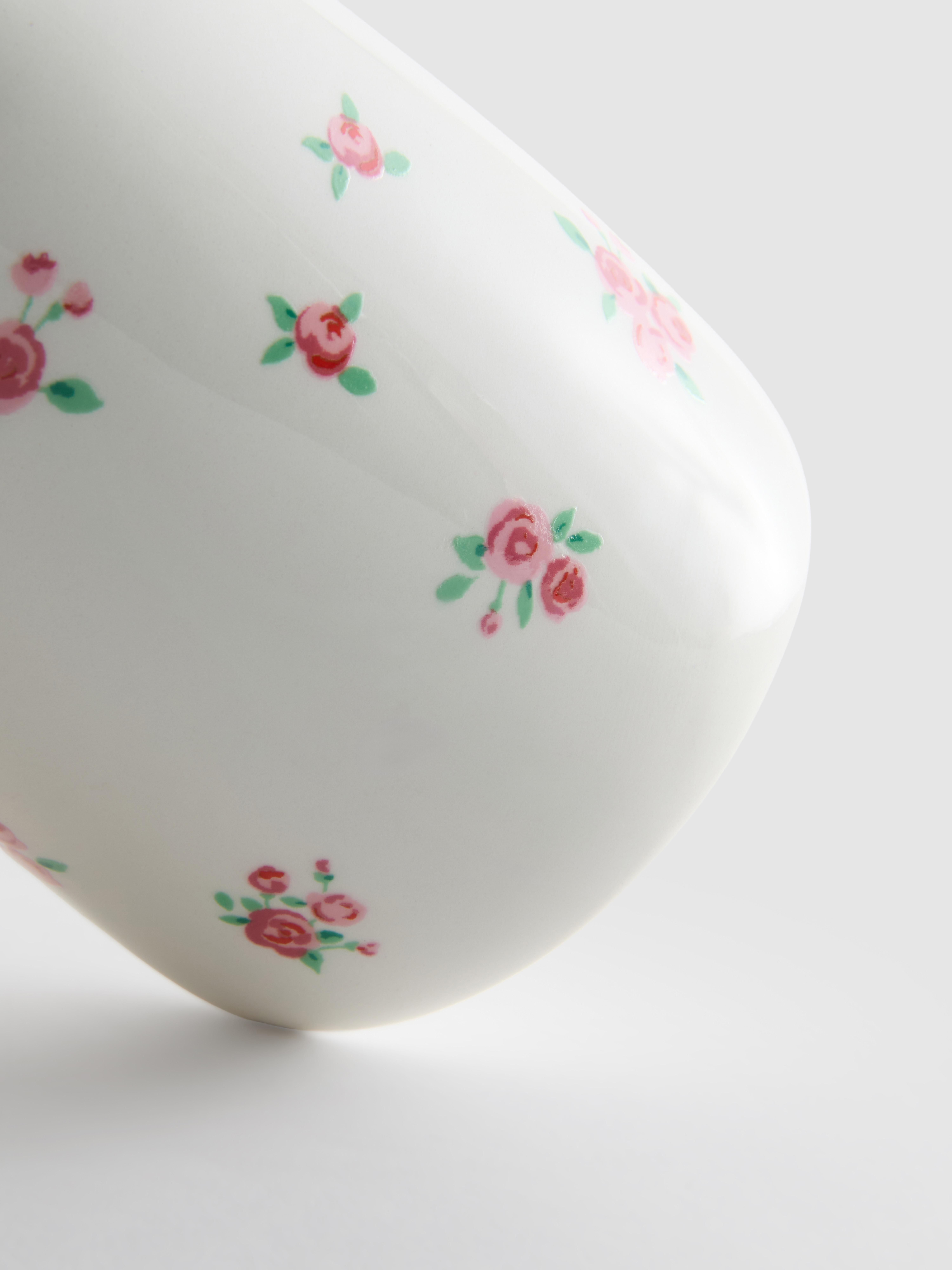 Kubek łazienkowy ze wzorem w truskawki