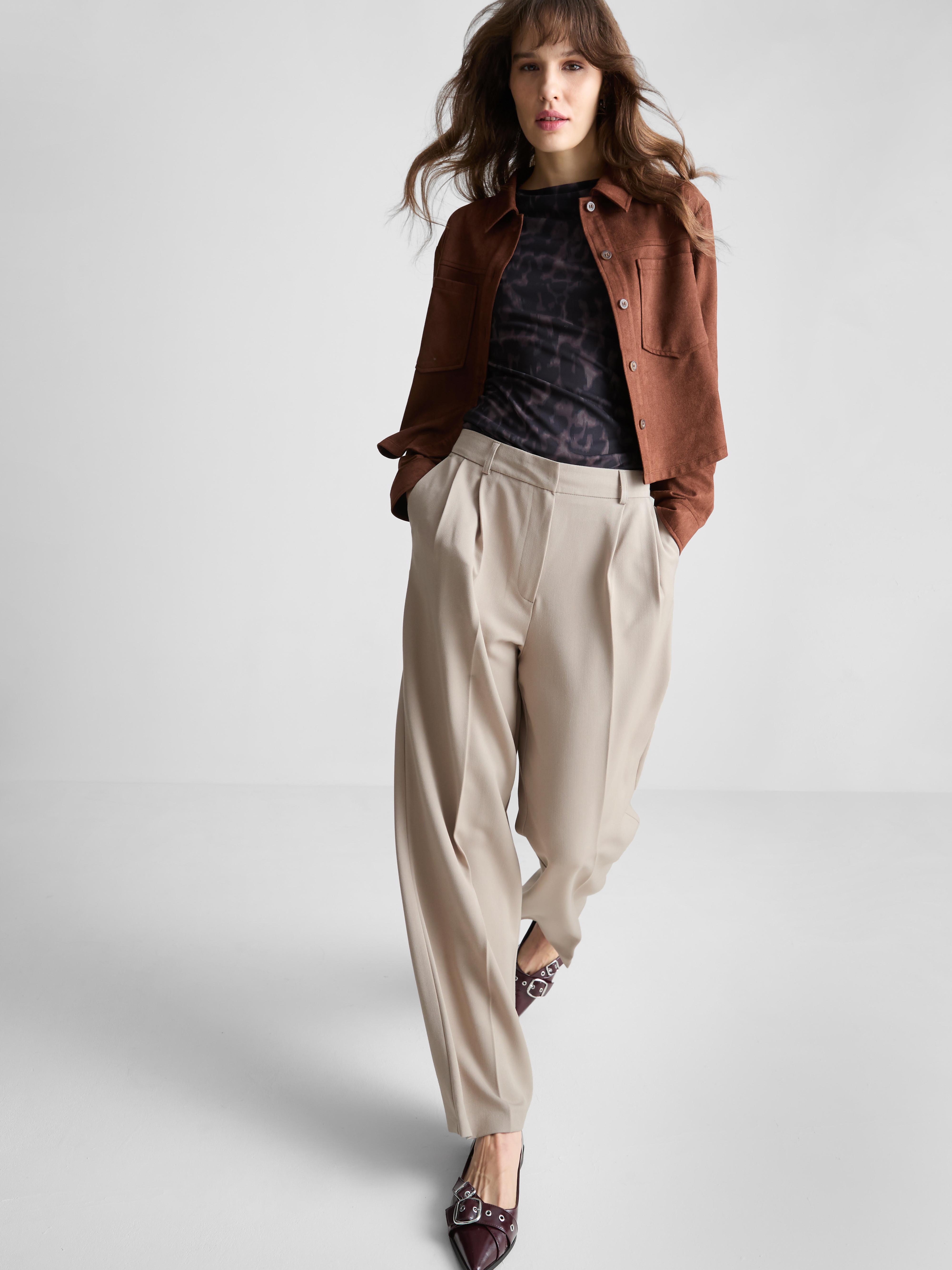 Pleated Wide Leg Pants