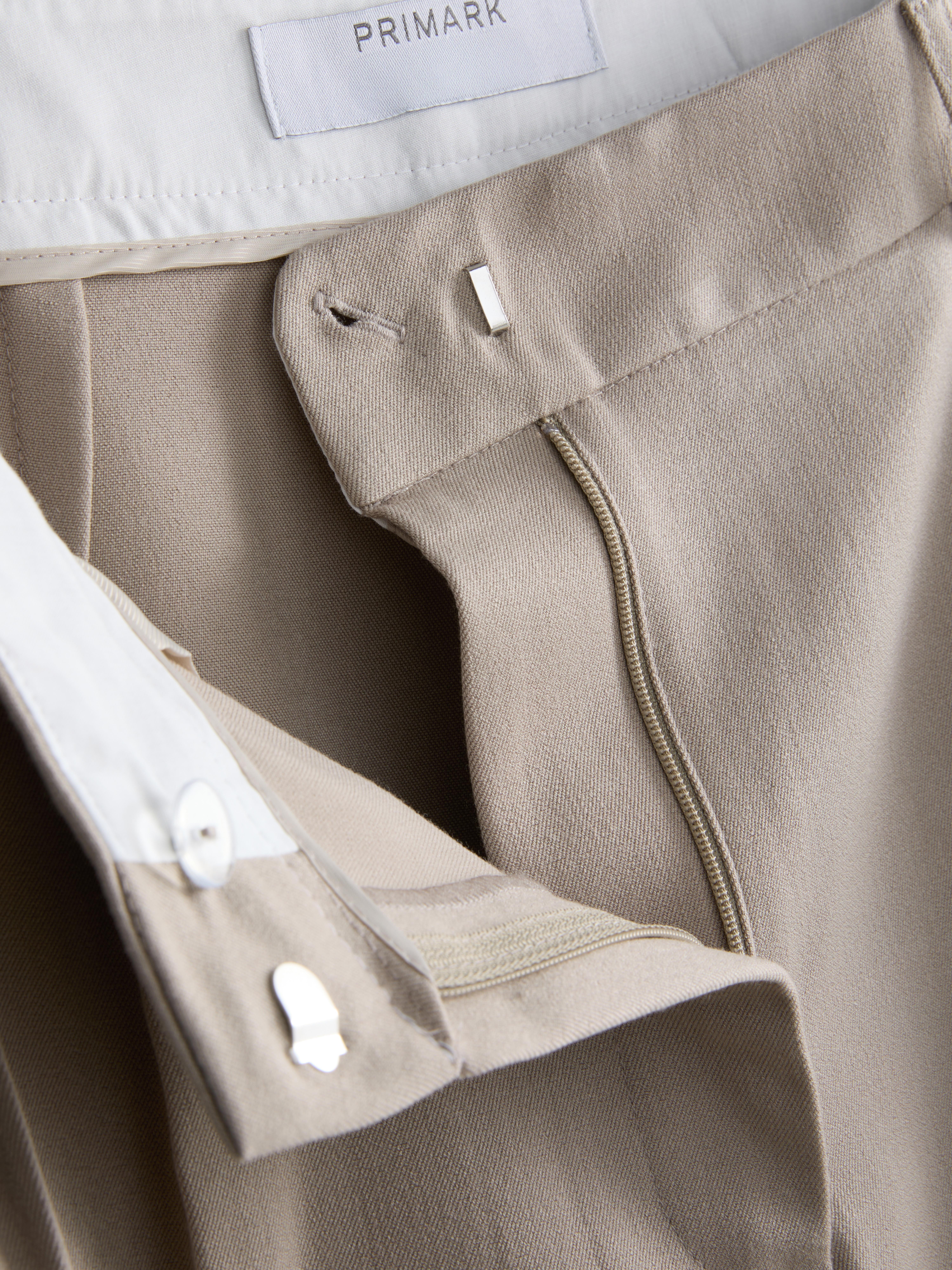 Pleated Wide Leg Pants