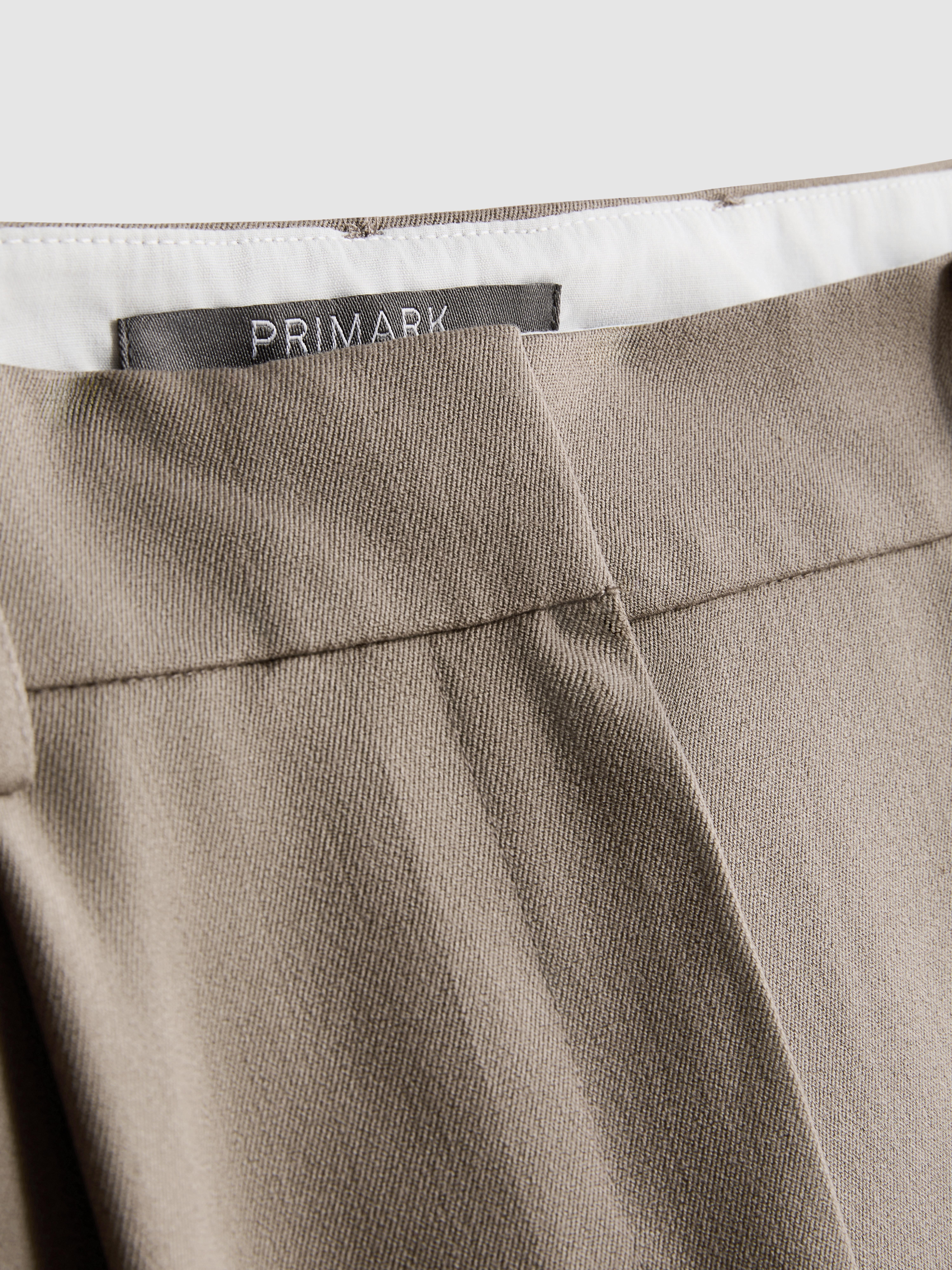 Geplooide broek met wijde pijpen